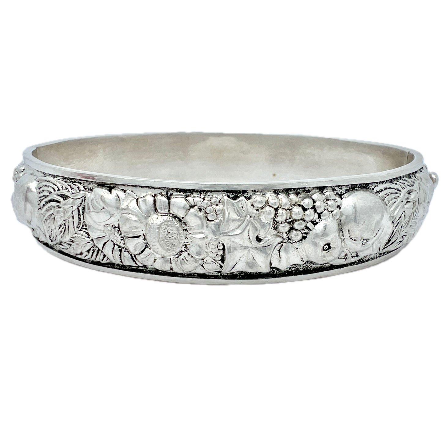 Portugal, Swedish Import 1947. Solid Silver Hinged Bangle Bracelet.