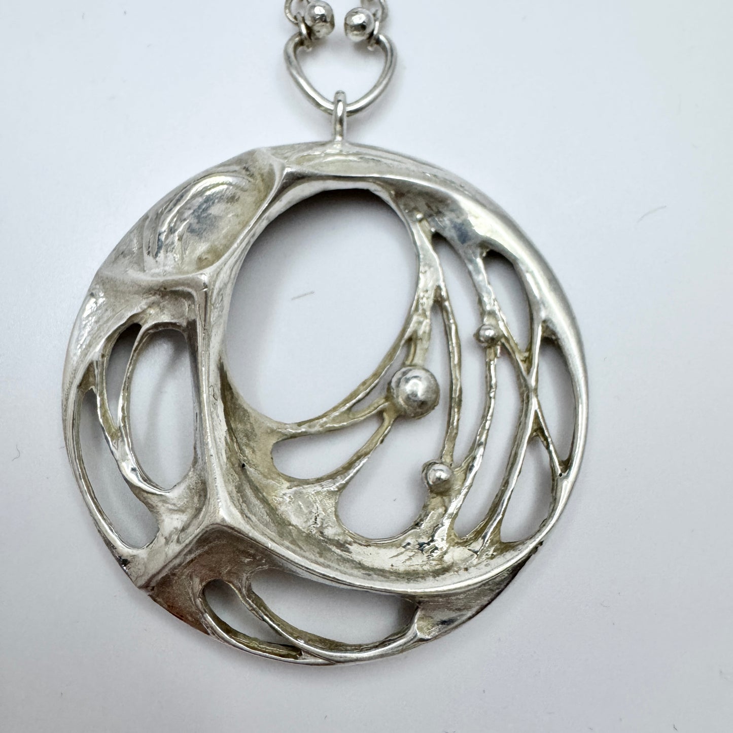 Sten & Laine, Finland 1977. Vintage Sterling Silver Spider-web Pendant Necklace.