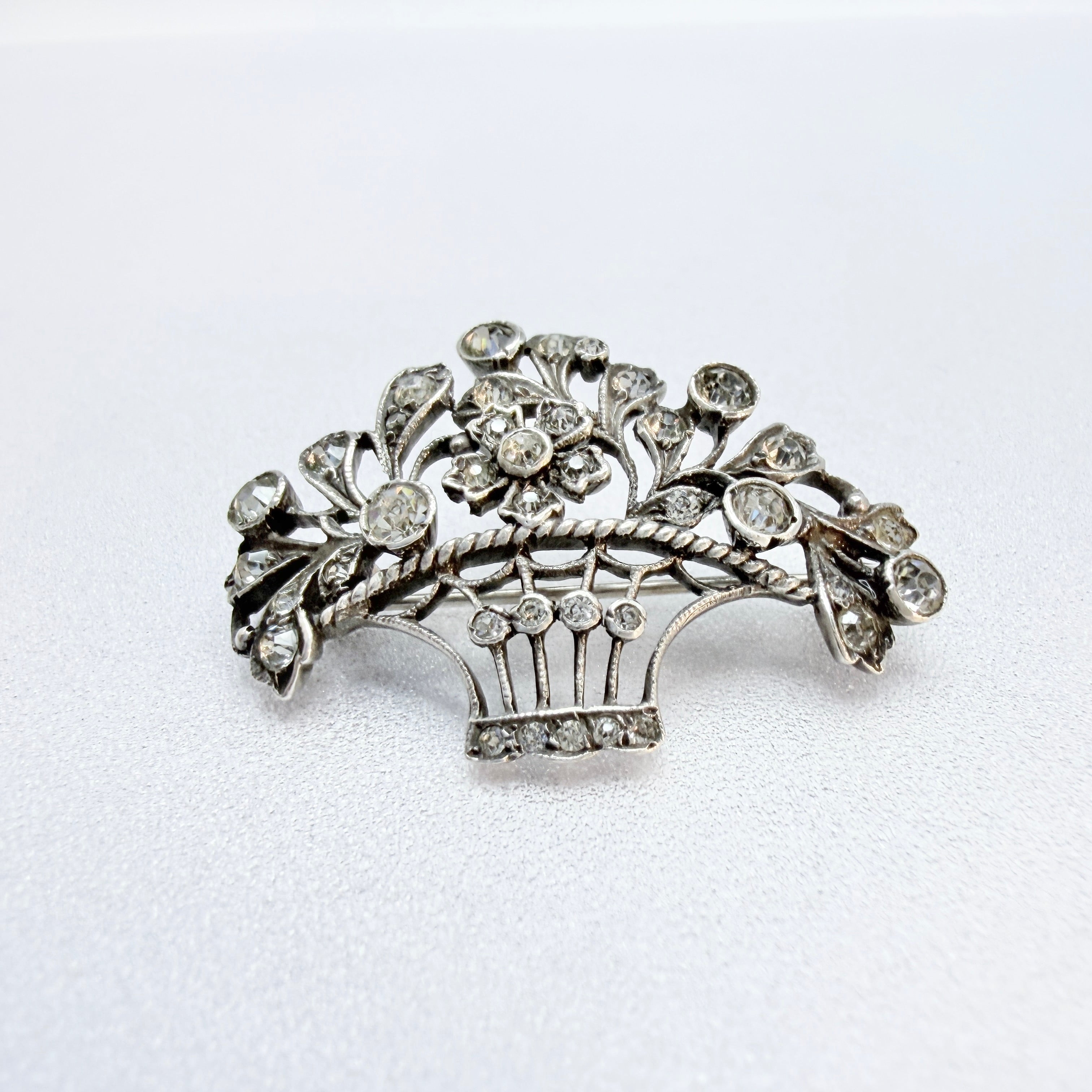 Vintage ca 1940s Sterling Silver Paste Flower Basket Brooch. – T
