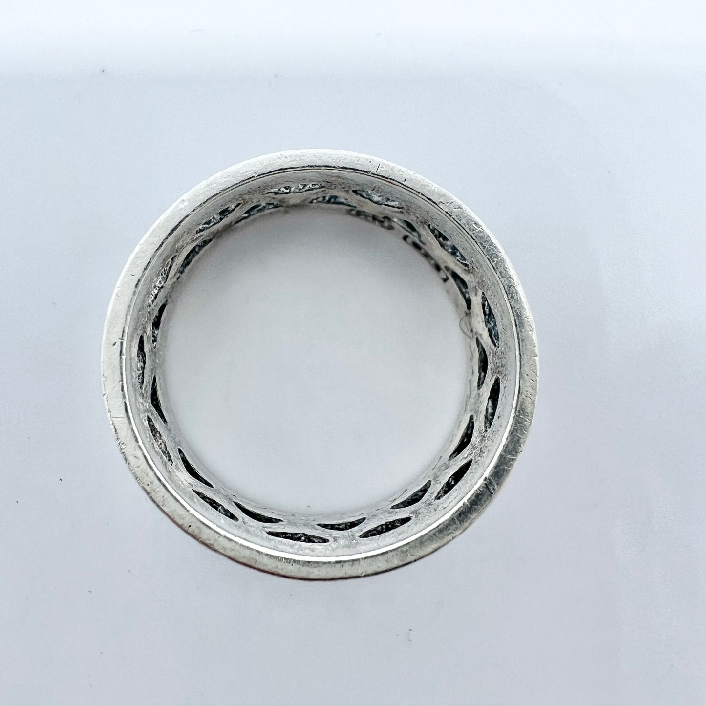 Kalevala Koru, Finland. Vintage Sterling Silver Band Ring. US size 7.