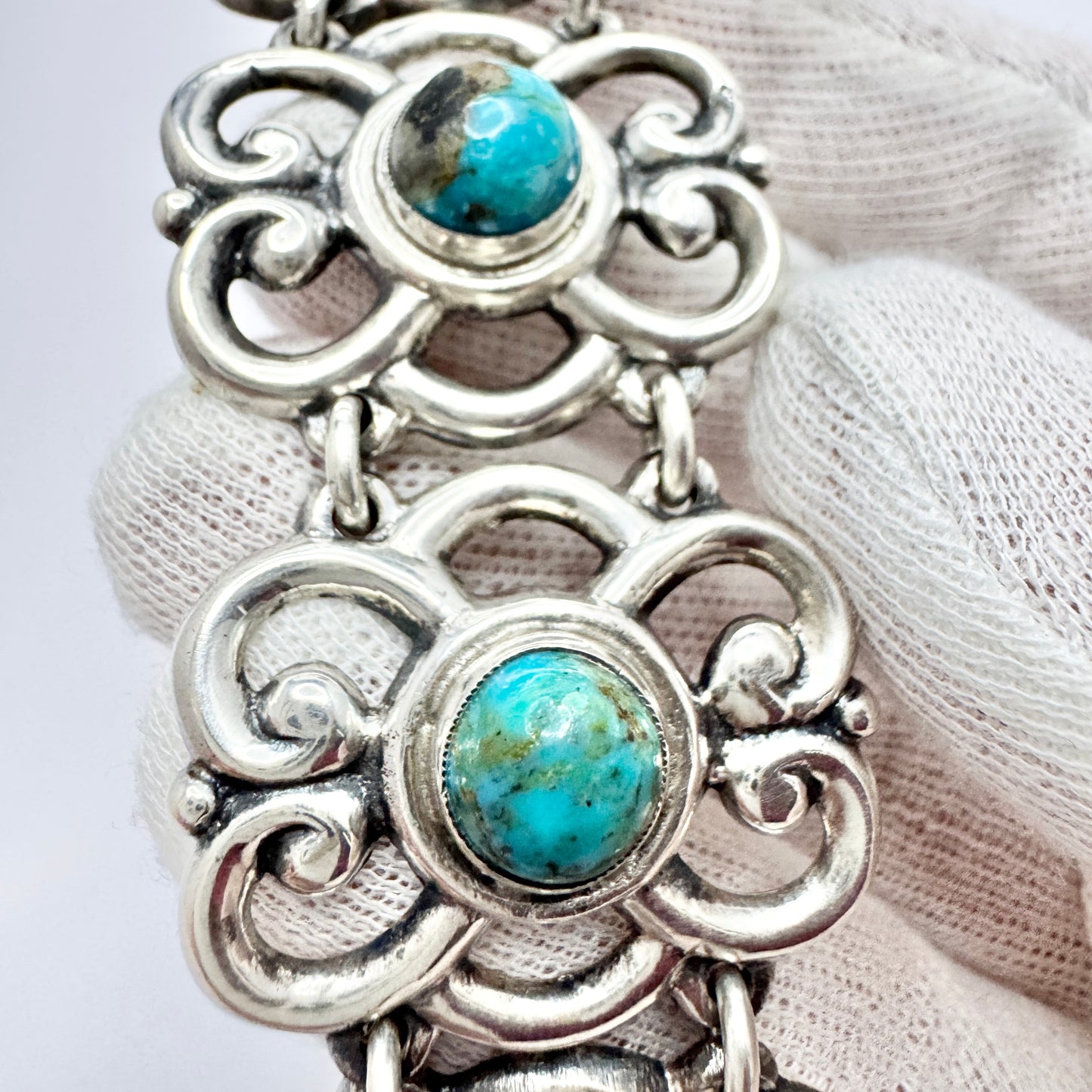Vintage Chunky Sterling Silver Turquoise Bracelet. Prob. Mexico