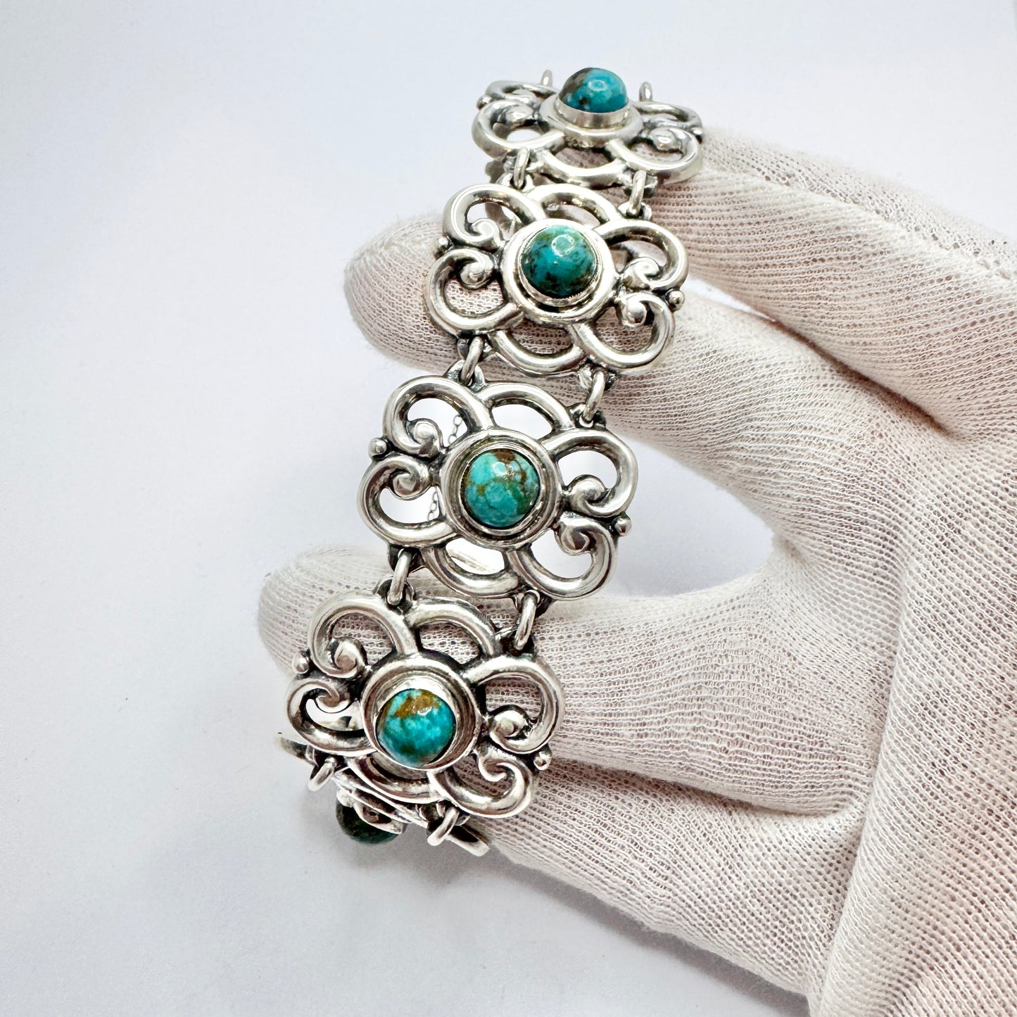 Vintage Chunky Sterling Silver Turquoise Bracelet. Prob. Mexico