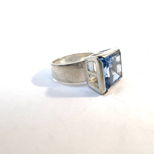 Bengt Hallberg, Sweden 1969. Vintage Sterling Silver Ice Blue Synthetic Spinel Pinky Ring.