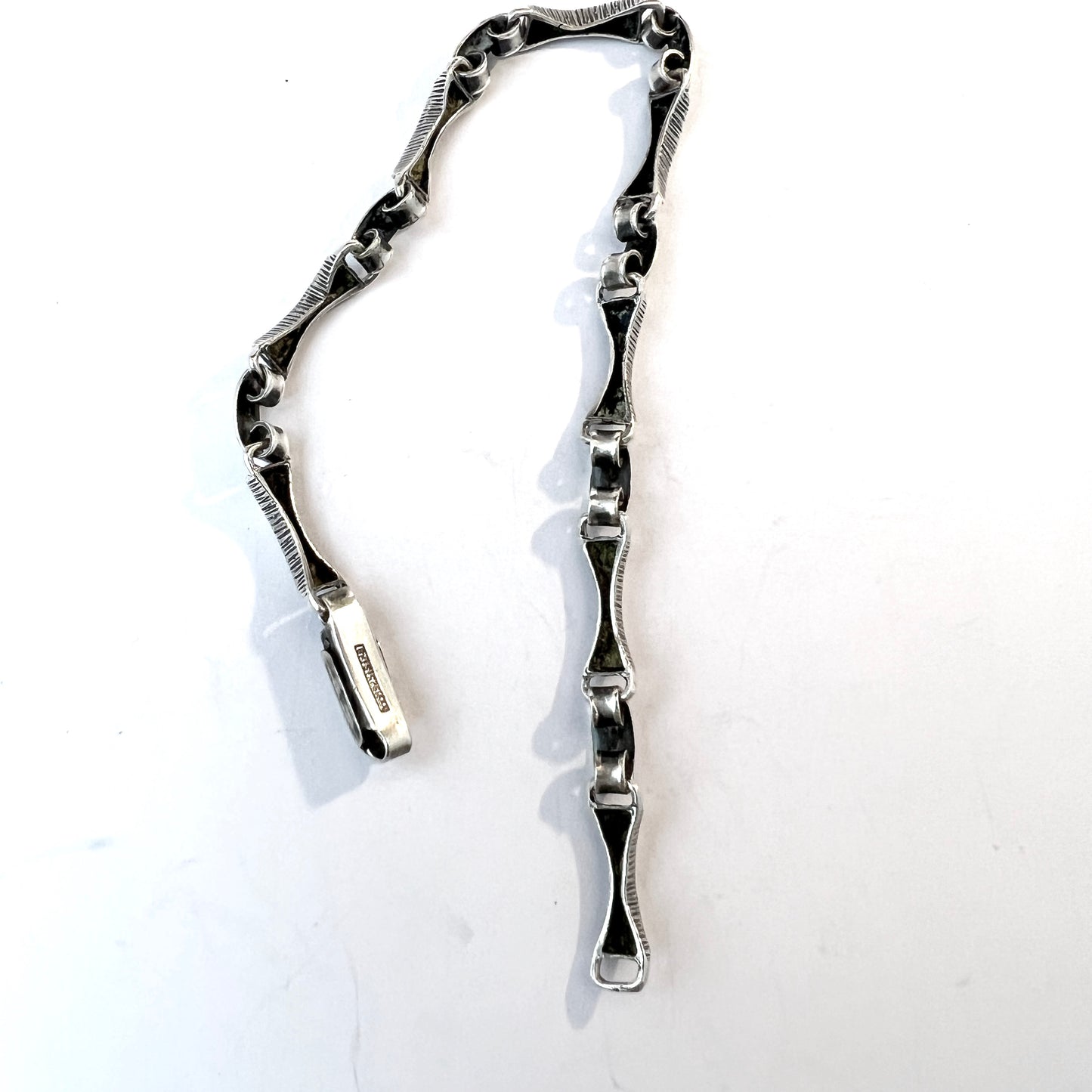 Finn Feelings, Finland 1999. Vintage Sterling Silver Bracelet.