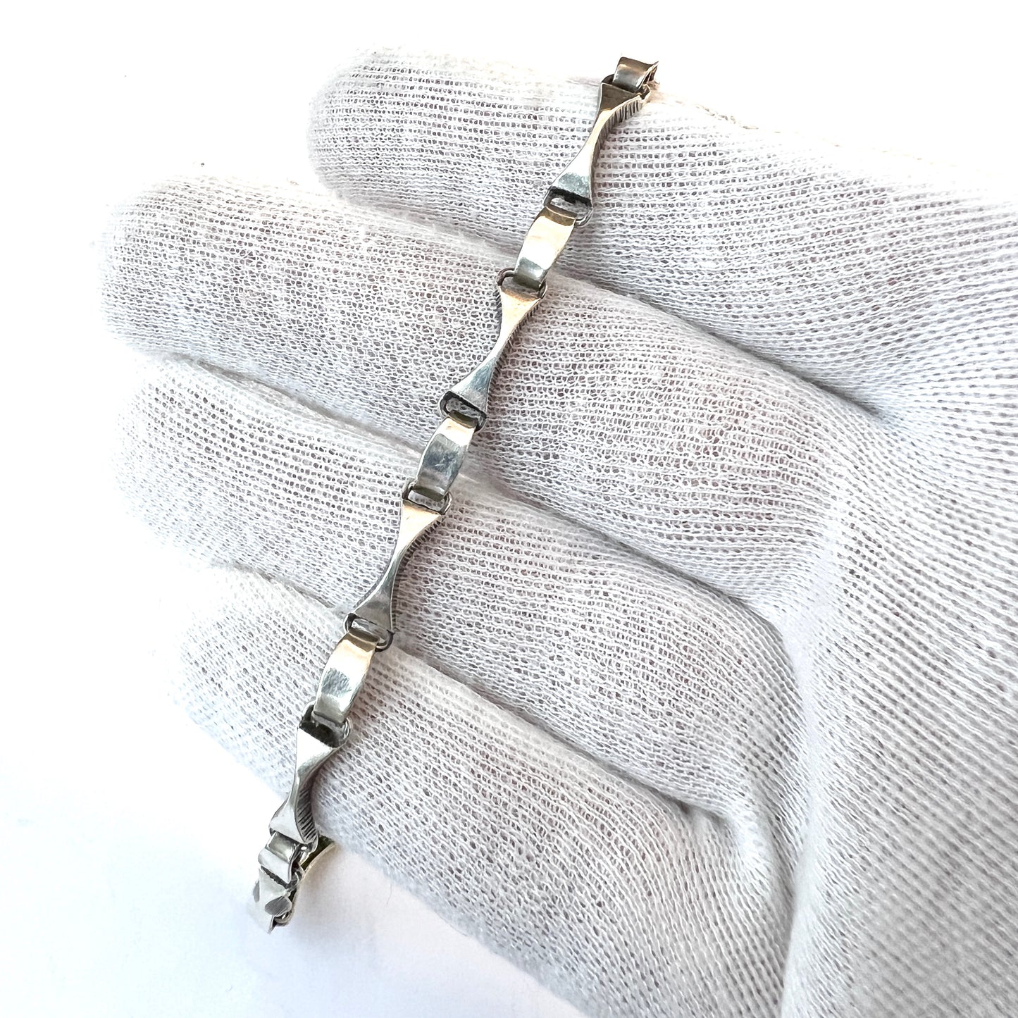 Finn Feelings, Finland 1999. Vintage Sterling Silver Bracelet.