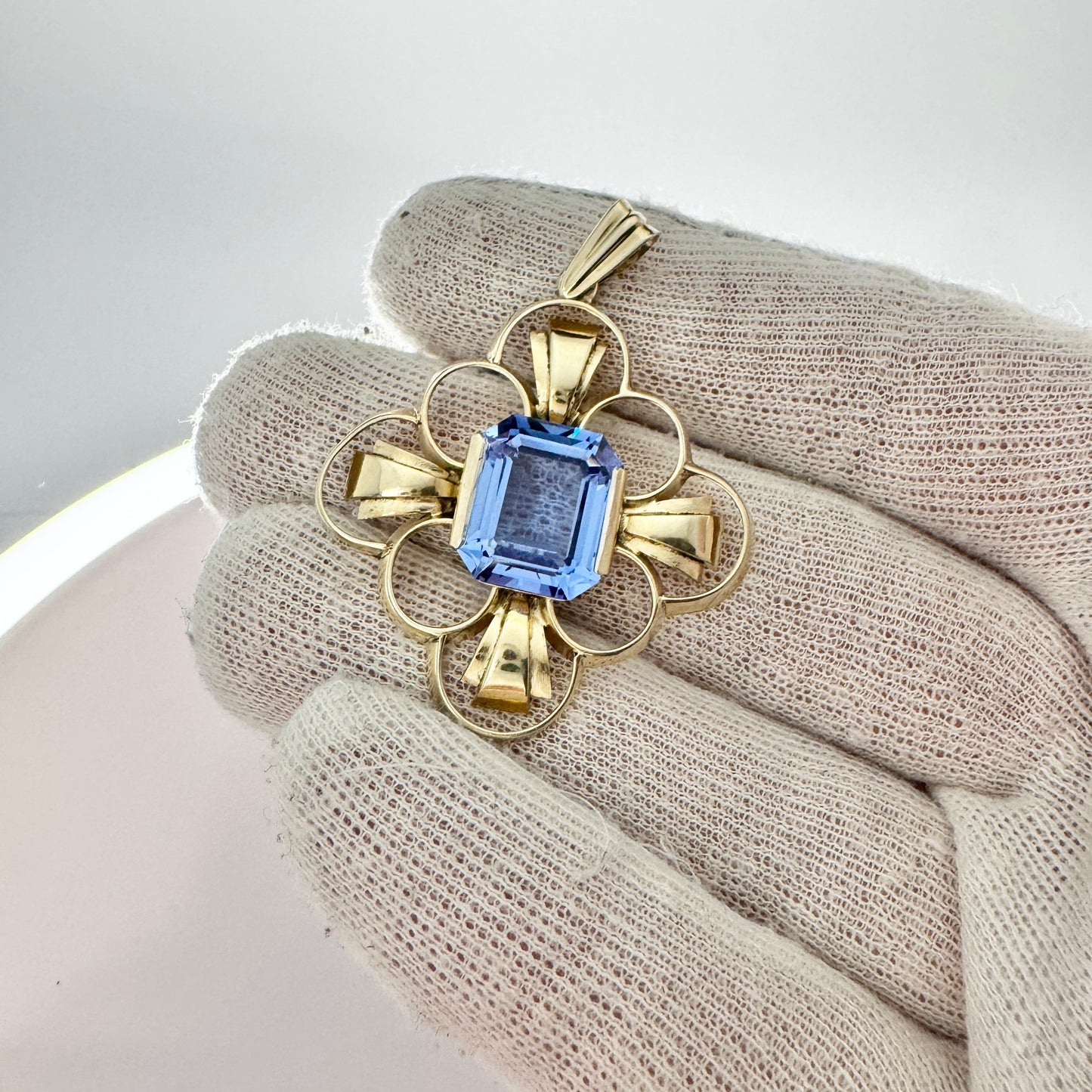 Waldemar Jonsson, Sweden 1951. Vintage Solid Silver Blue Synthetic Spinel Pendant.