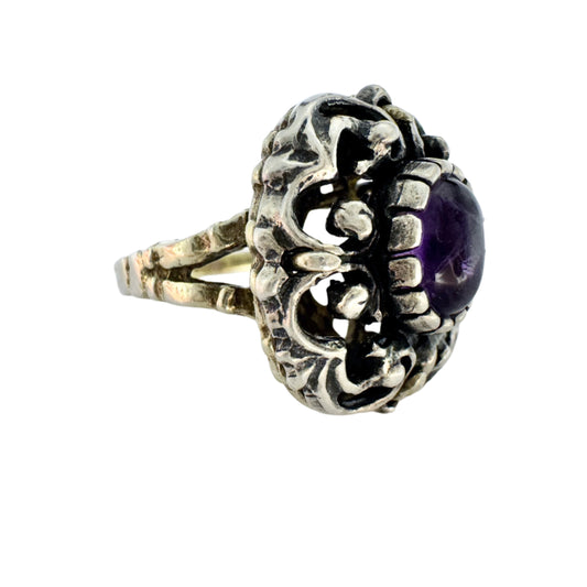 Vintage c 1940s. Solid Silver Amethyst Openwork Ring. Prob. Hungary.