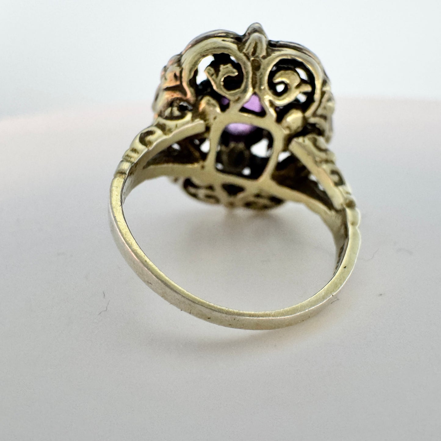 Vintage c 1940s. Solid Silver Amethyst Openwork Ring. Prob. Hungary.