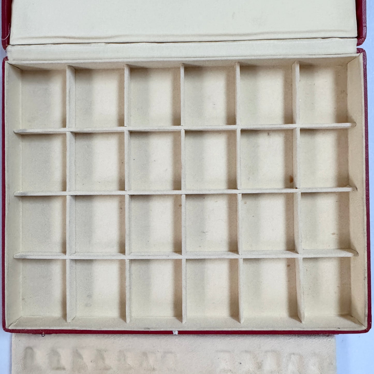 A.G Wijkström Stockholm ca 1930s. Vintage Gemstone Display Storage Box.