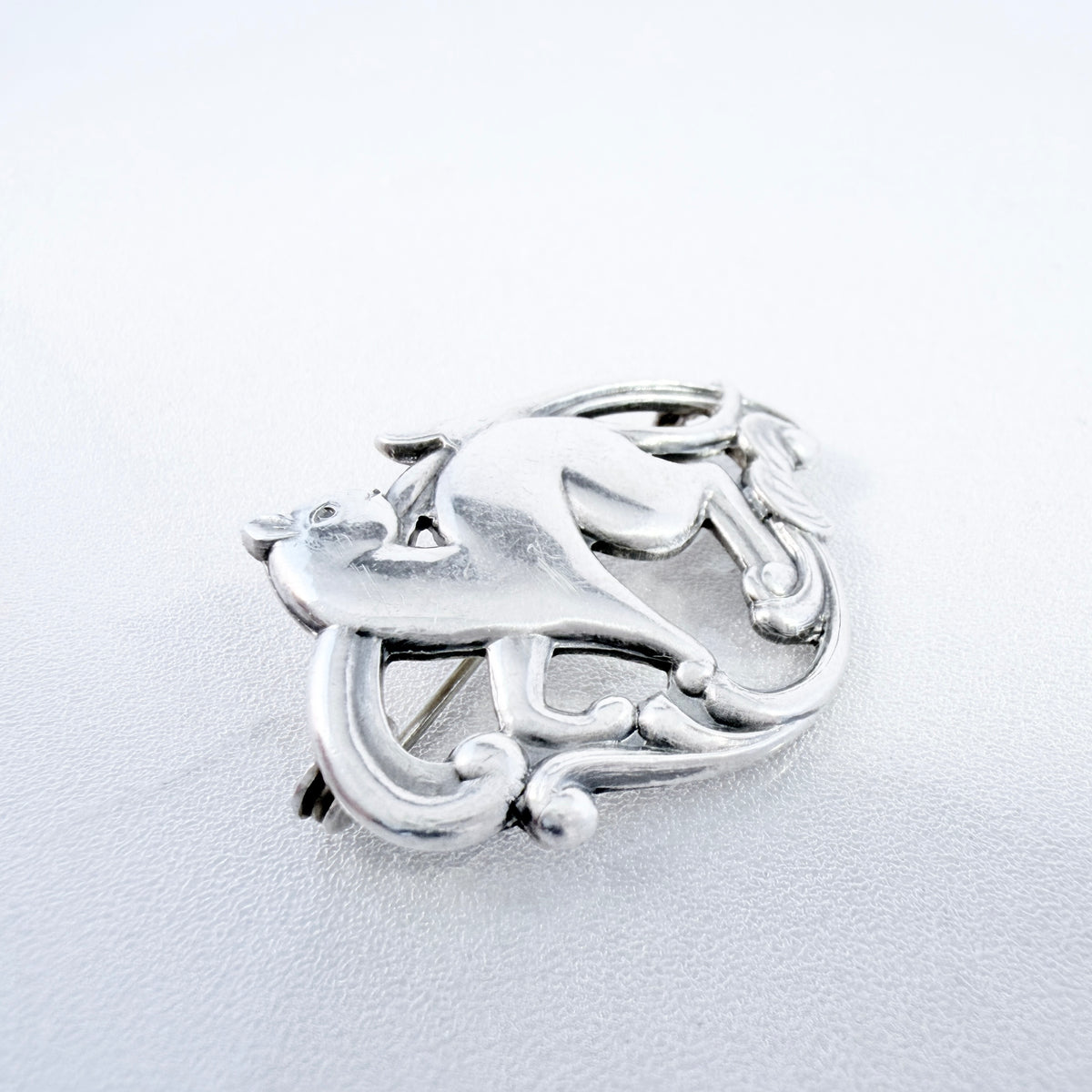 Eiler & Marløe, Denmark ca 1940. Vintage 830 Silver Cat Brooch.