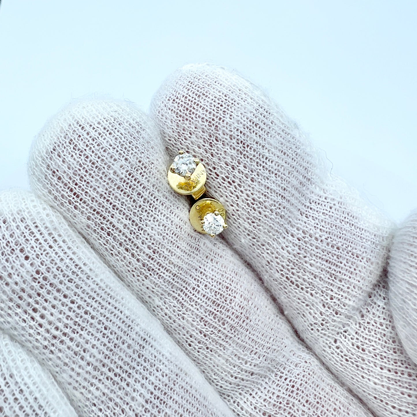 Anita Ko, 18k Gold Diamond Stud Earrings.