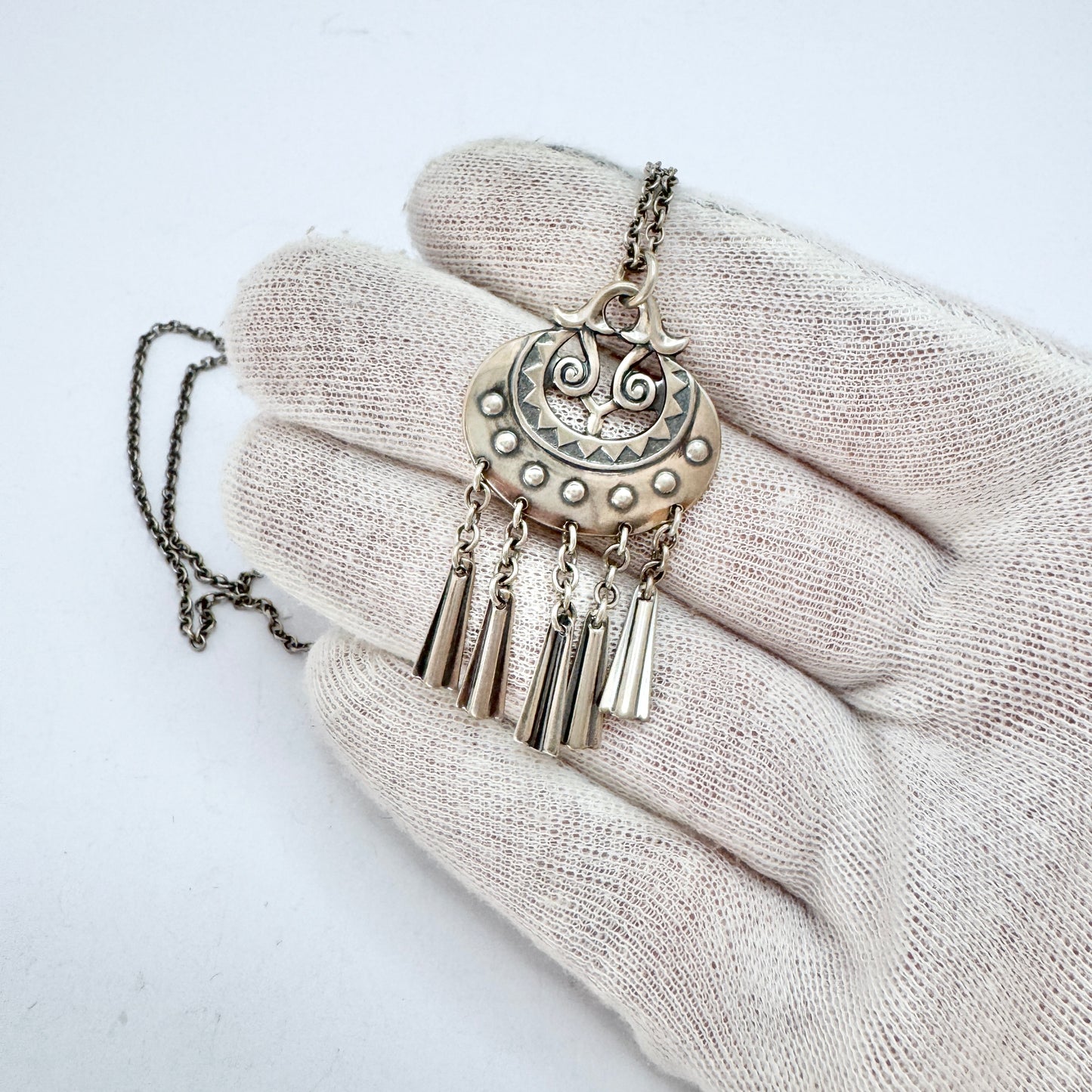 Kalevala Koru, Finland 1995. Vintage Sterling Silver Moon Goddess Pendant Necklace