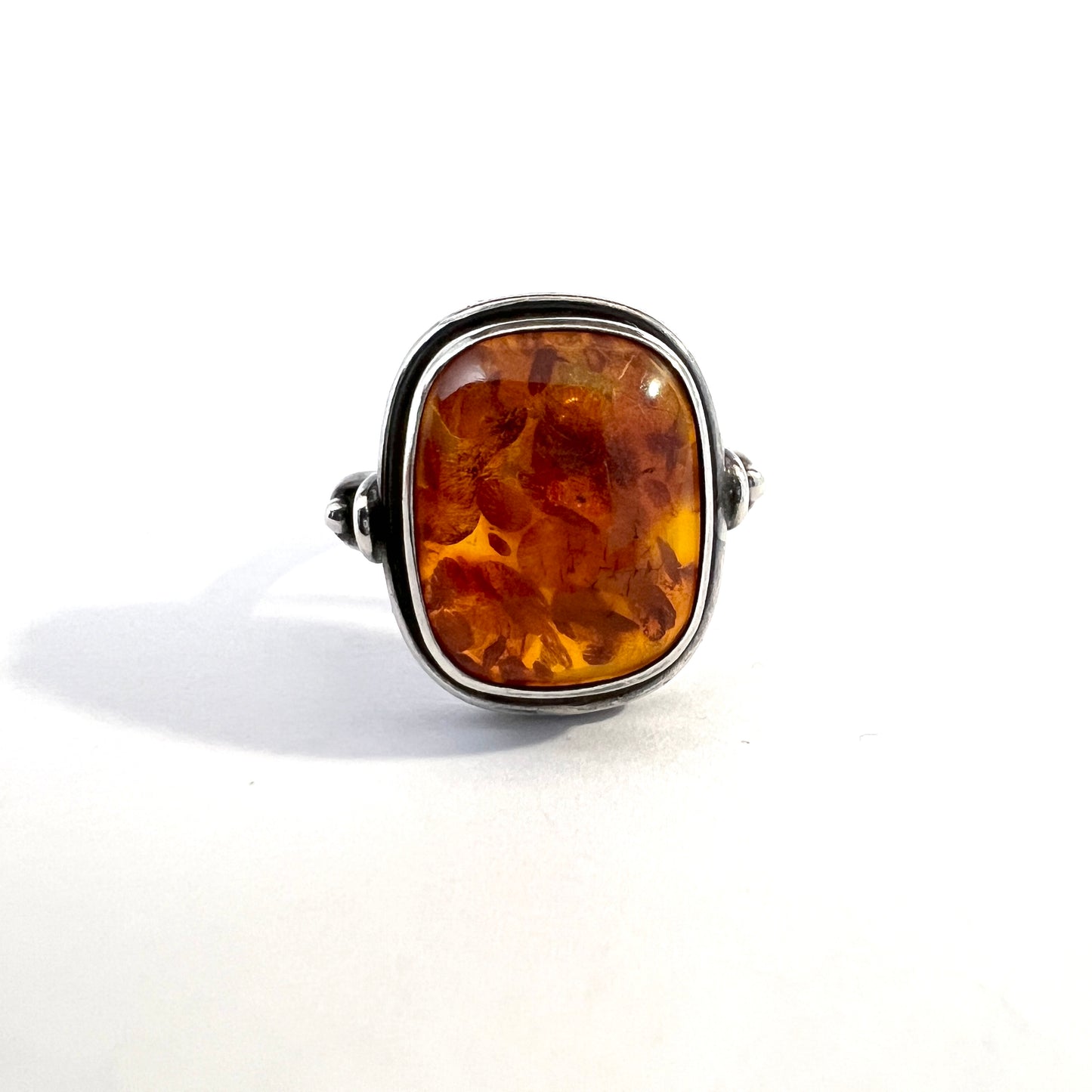 Ostsee-Schmuck EF, Vintage Sterling Silver Baltic Amber Ring.