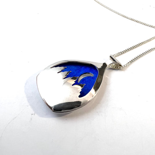 Midnattssolsmycket, Sweden 1996. Vintage Sterling Silver Enamel Midnight Sun Polar Night Pendant Necklace.