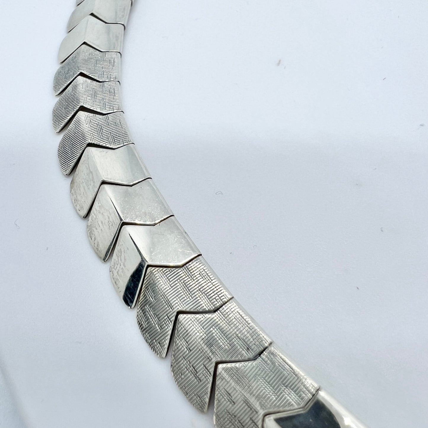 Sweden. Vintage Sterling Silver Necklace.