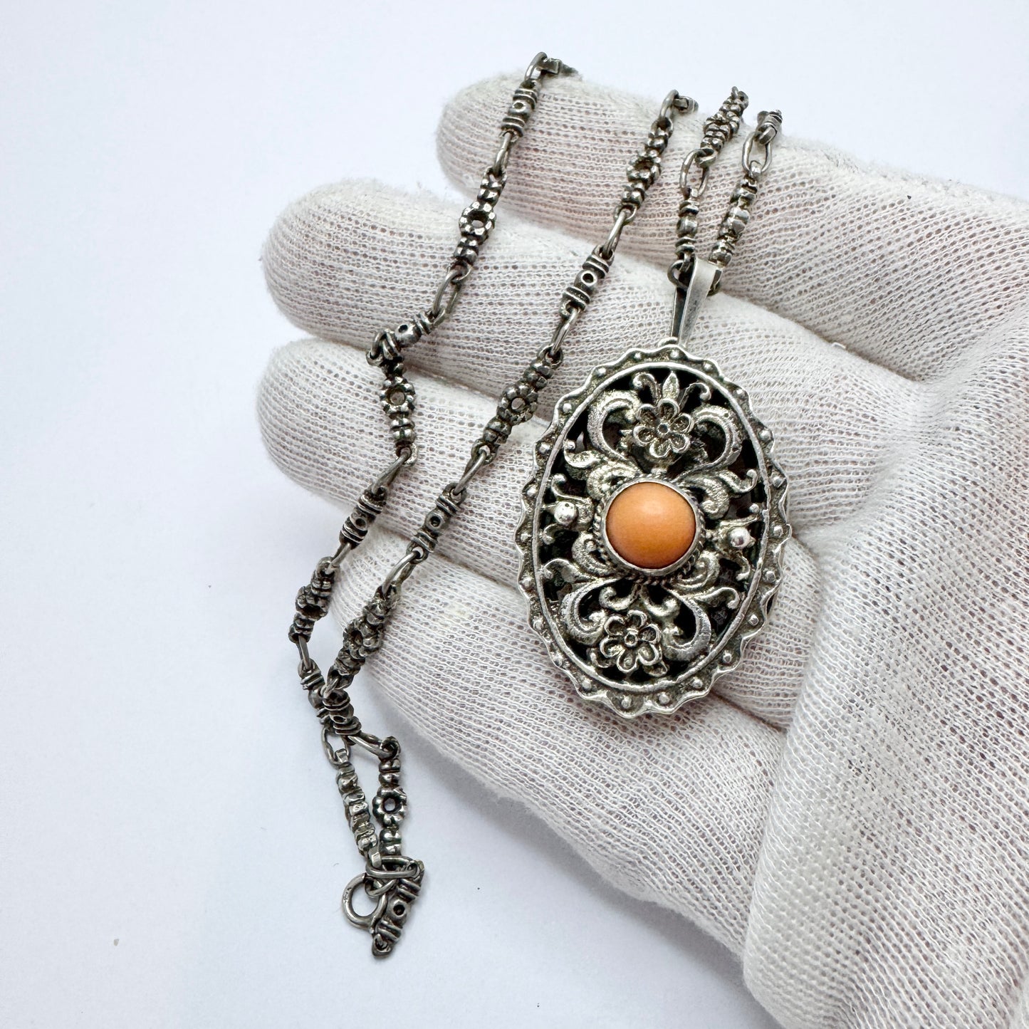 Antique Edwardian Solid Silver Coral Locket Pendant Necklace. Prob. France.