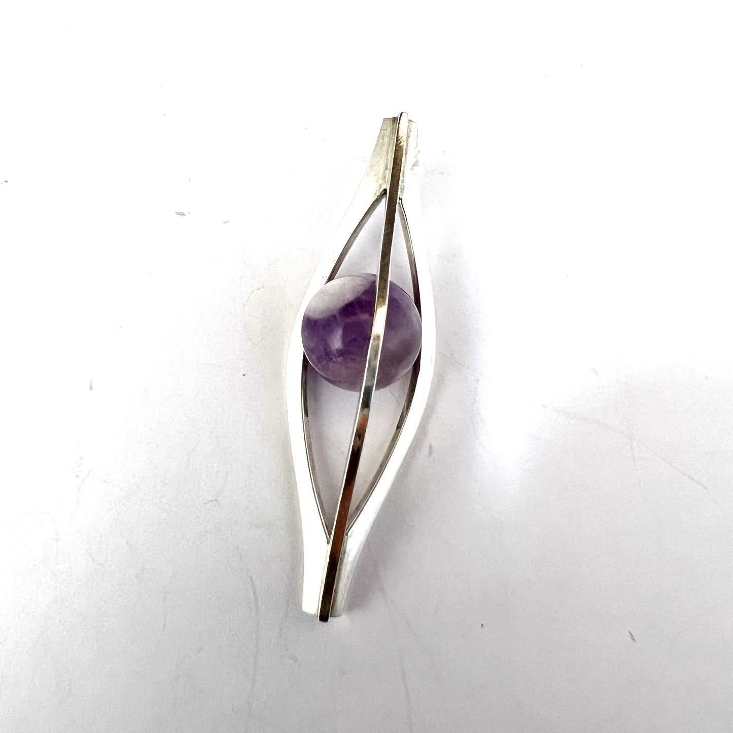 Elis Kauppi, Kupittaan Kulta Finland 1962. Solid Silver Caged Amethyst Ball Pendant.