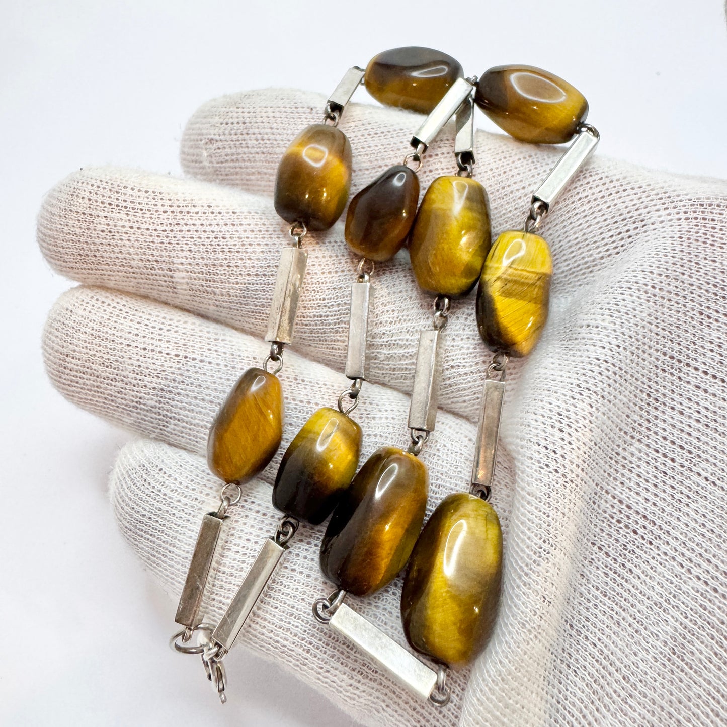 Vintage 1960-70s Solid Silver Tiger's Eye Necklace.