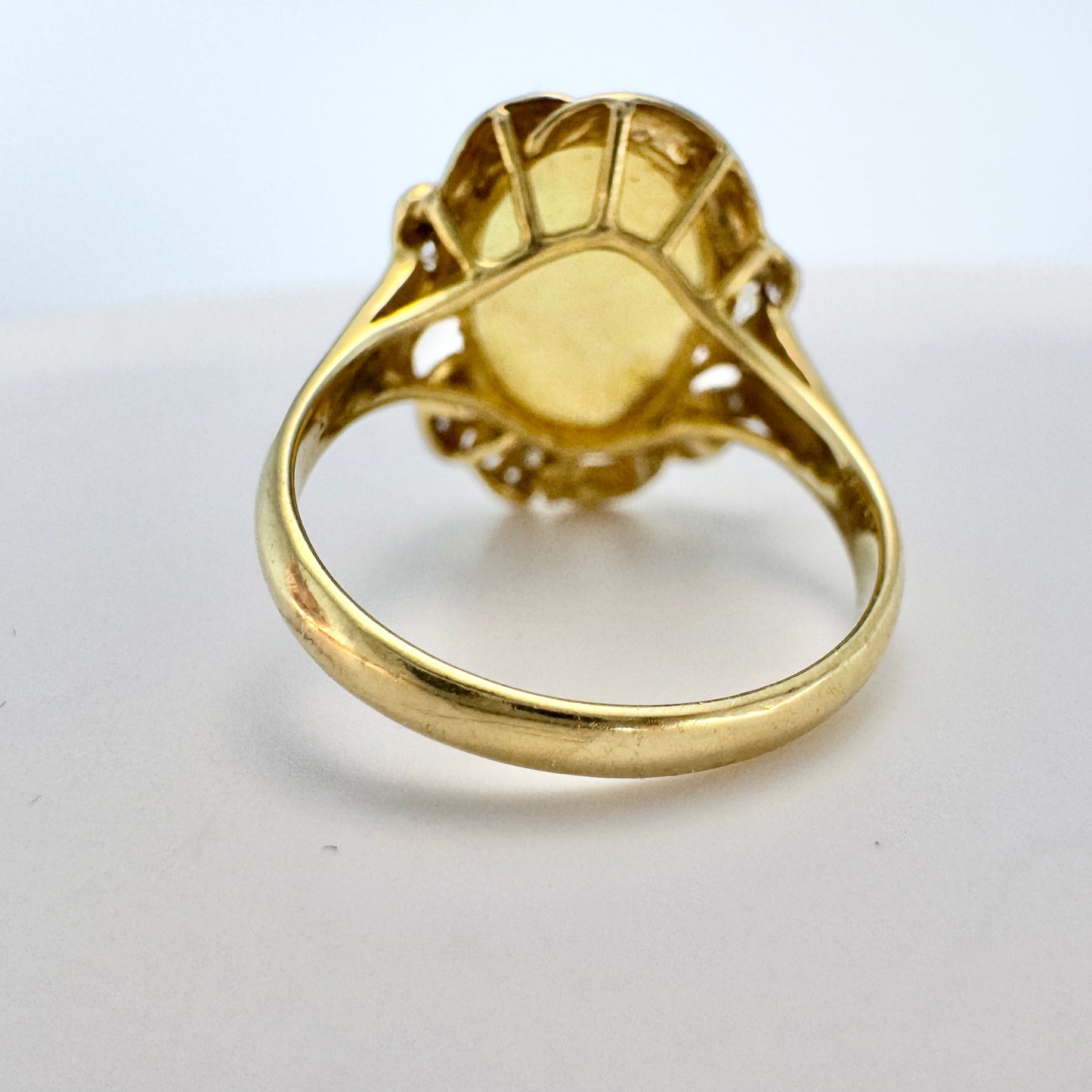 Vintage 14k Gold Opal Diamond Ring.