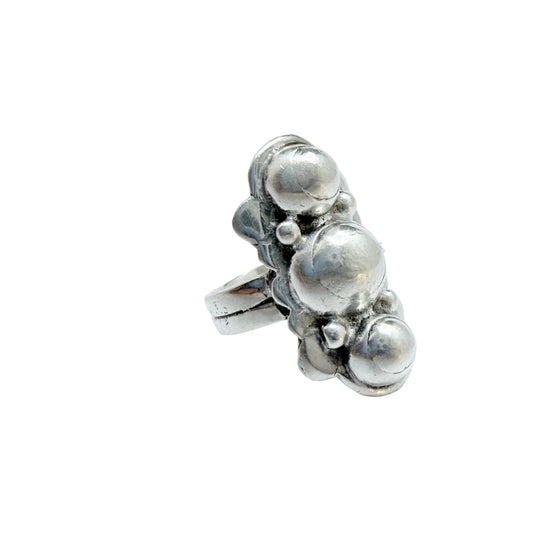 Taxco, Mexico ca 1940. Vintage 980 Sterling Silver Ring. Prob. Artemio Navarrete.