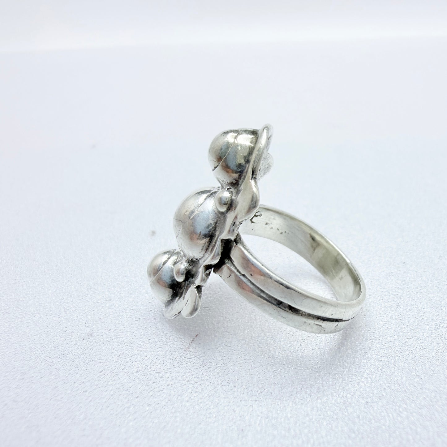 Taxco, Mexico ca 1940. Vintage 980 Sterling Silver Ring. Prob. Artemio Navarrete.