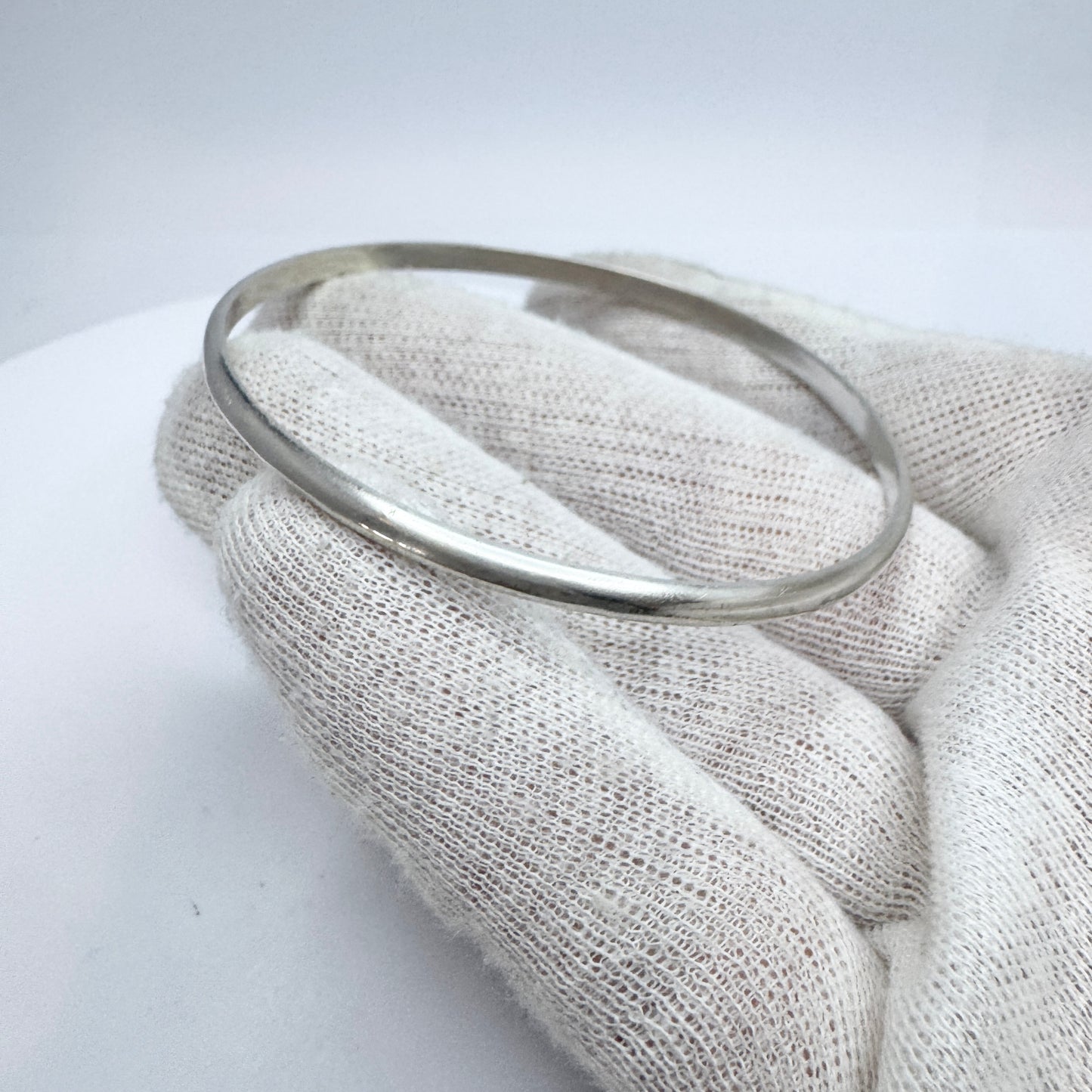 Rusch, Germany ca 1960s. Vintage Solid Silver Bangle Bracelet.