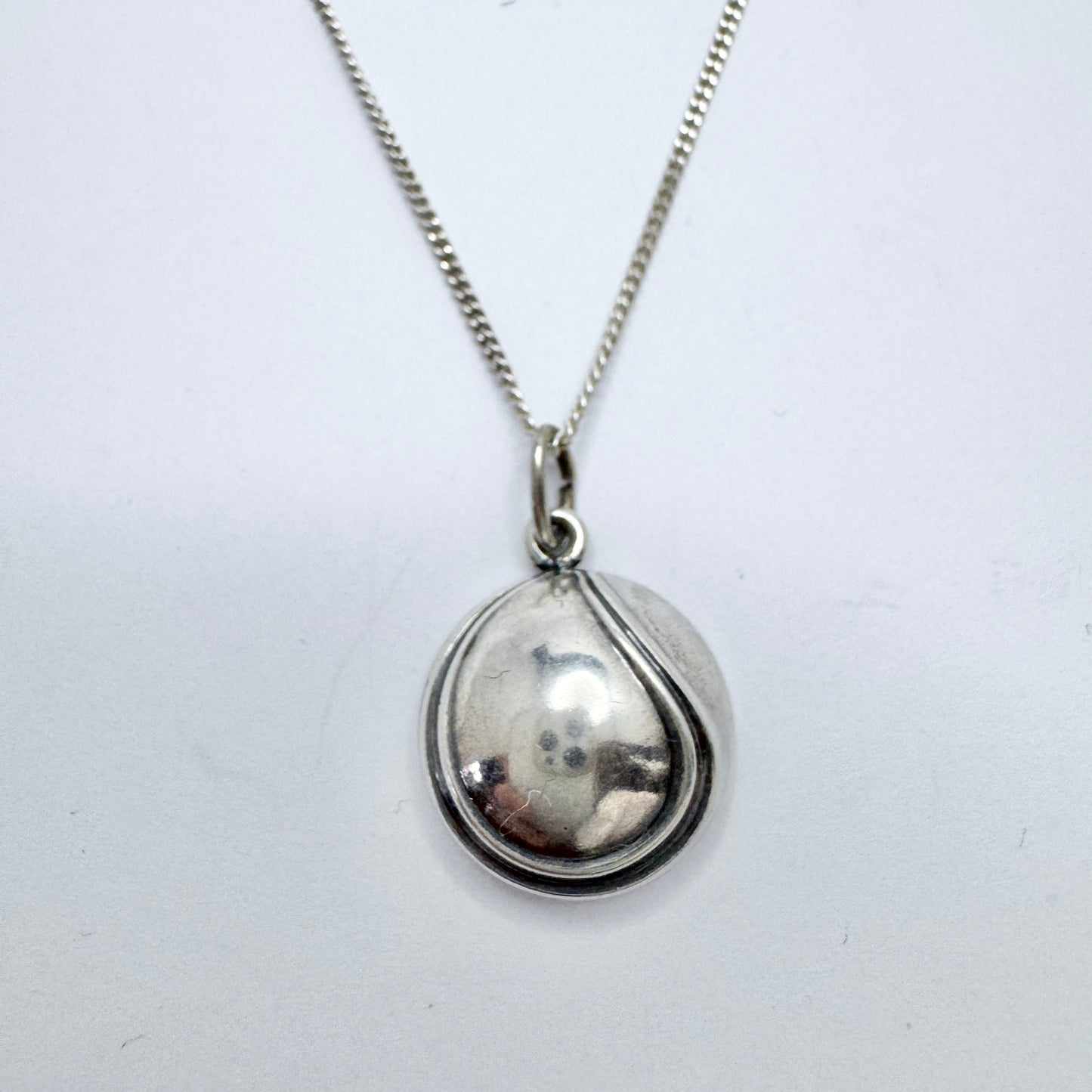 David-Andersen, Norway. Vintage Sterling Silver Pendant Necklace.