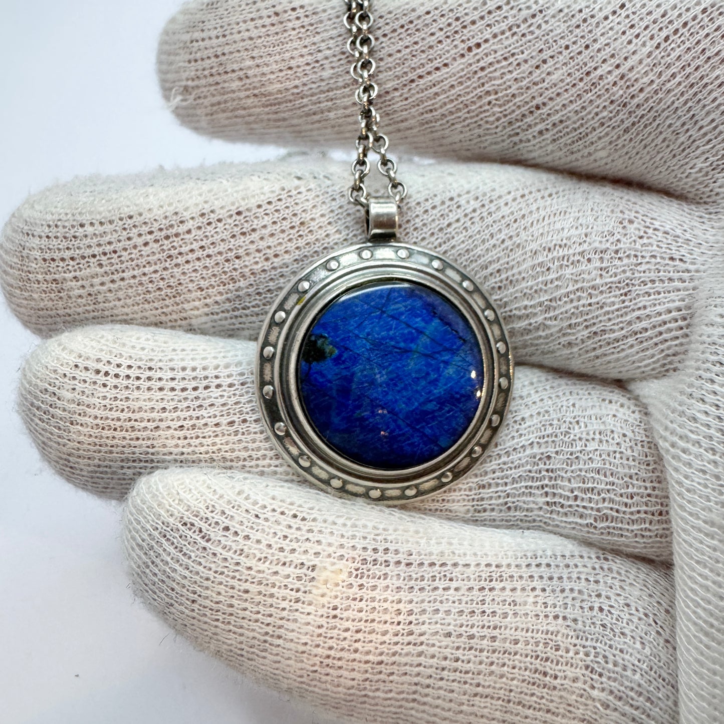 Kalevala Koru, Finland Vintage Sterling Silver Spectrolite Pendant Necklace.