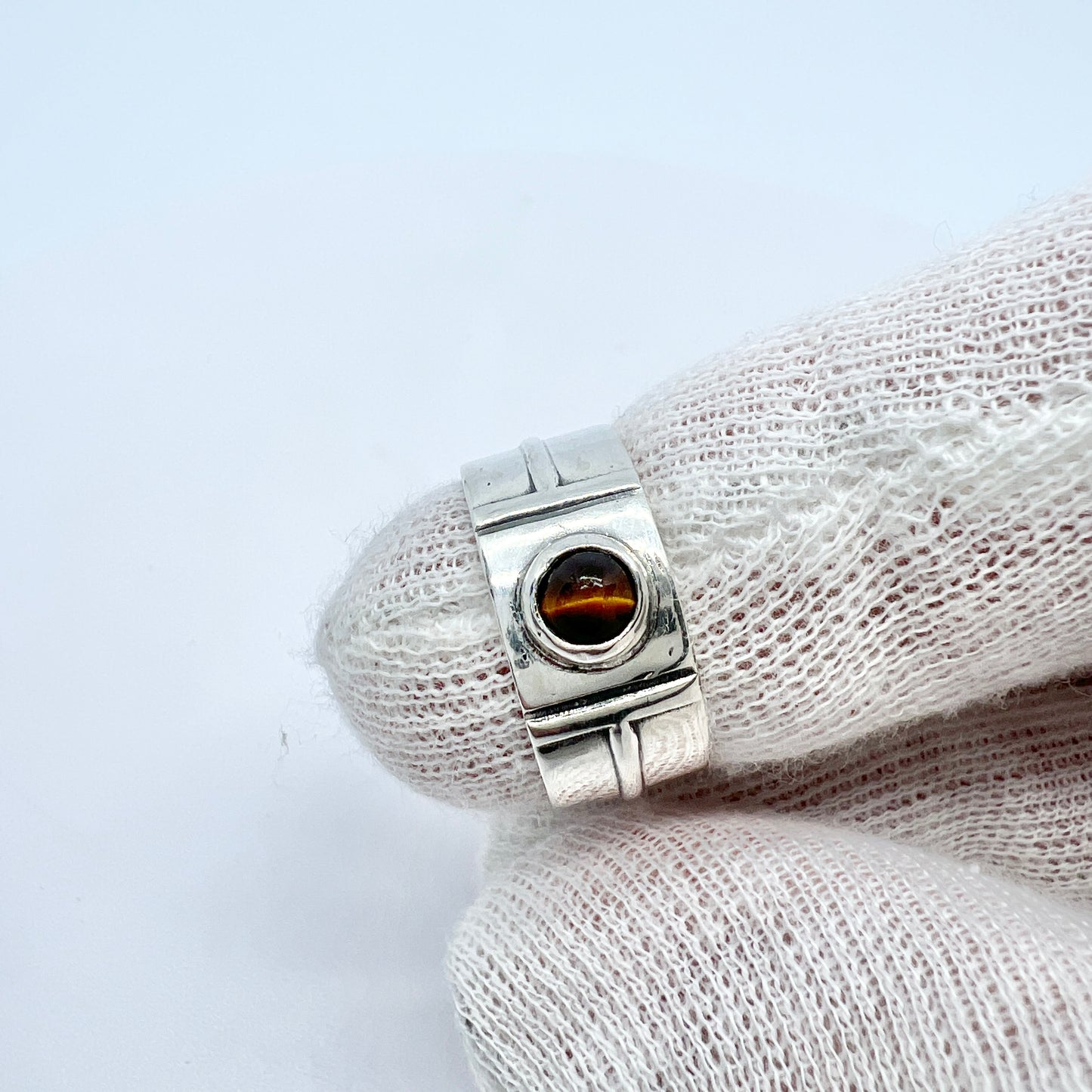 Aarne Rautio, Finland 1967 Vintage Solid Silver Tiger's Eye Ring.