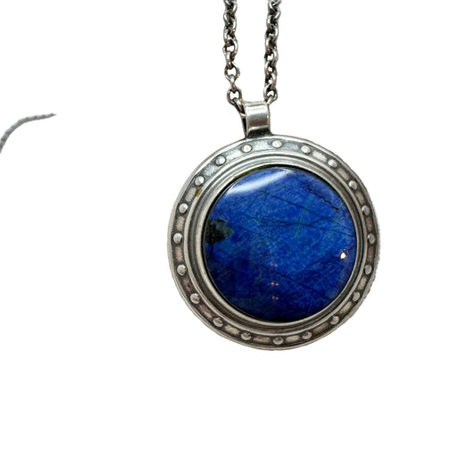 Kalevala Koru, Finland Vintage Sterling Silver Spectrolite Pendant Necklace.