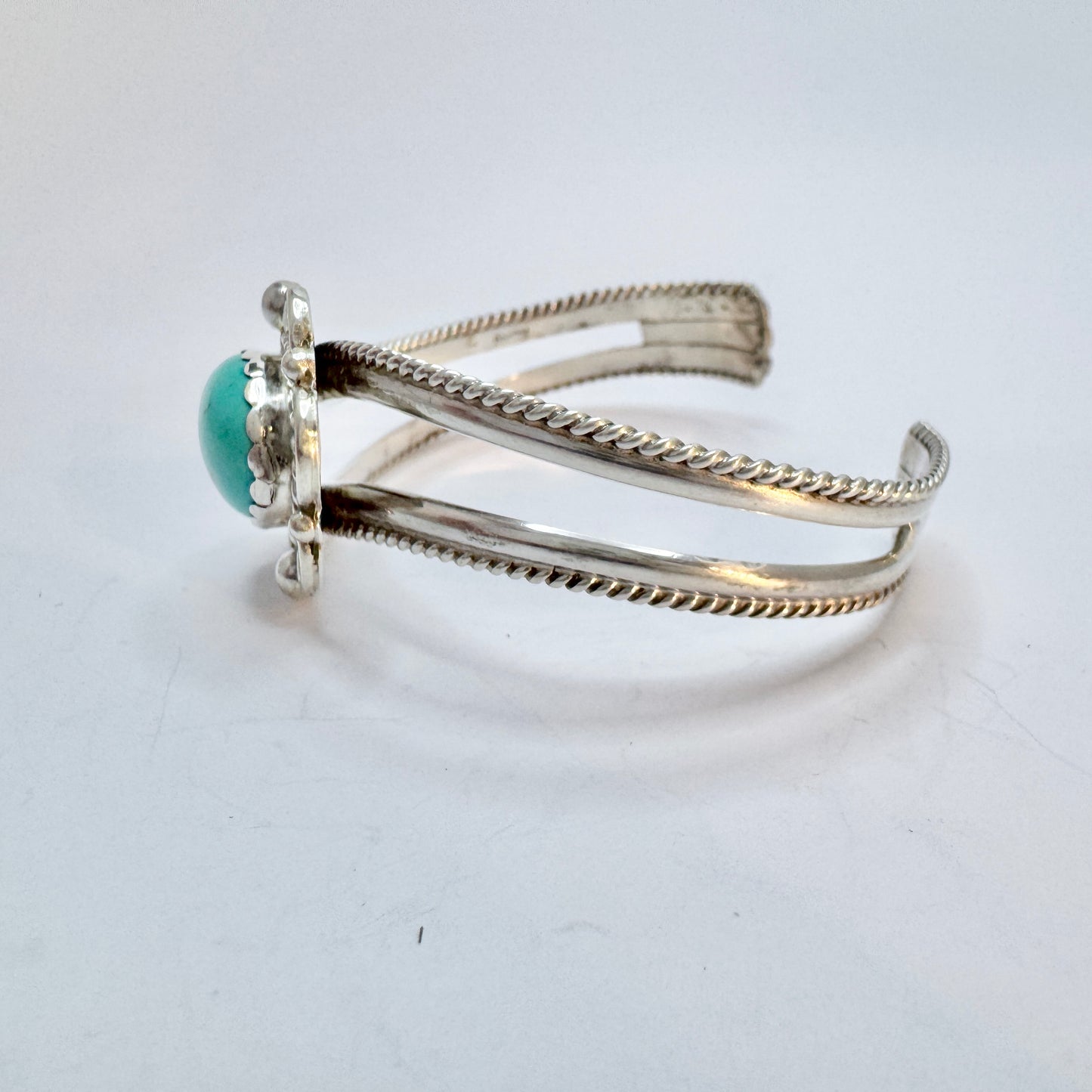 Signed Dooline. Vintge Native American Sterling Silver Turquoise Cuff Bracelet.