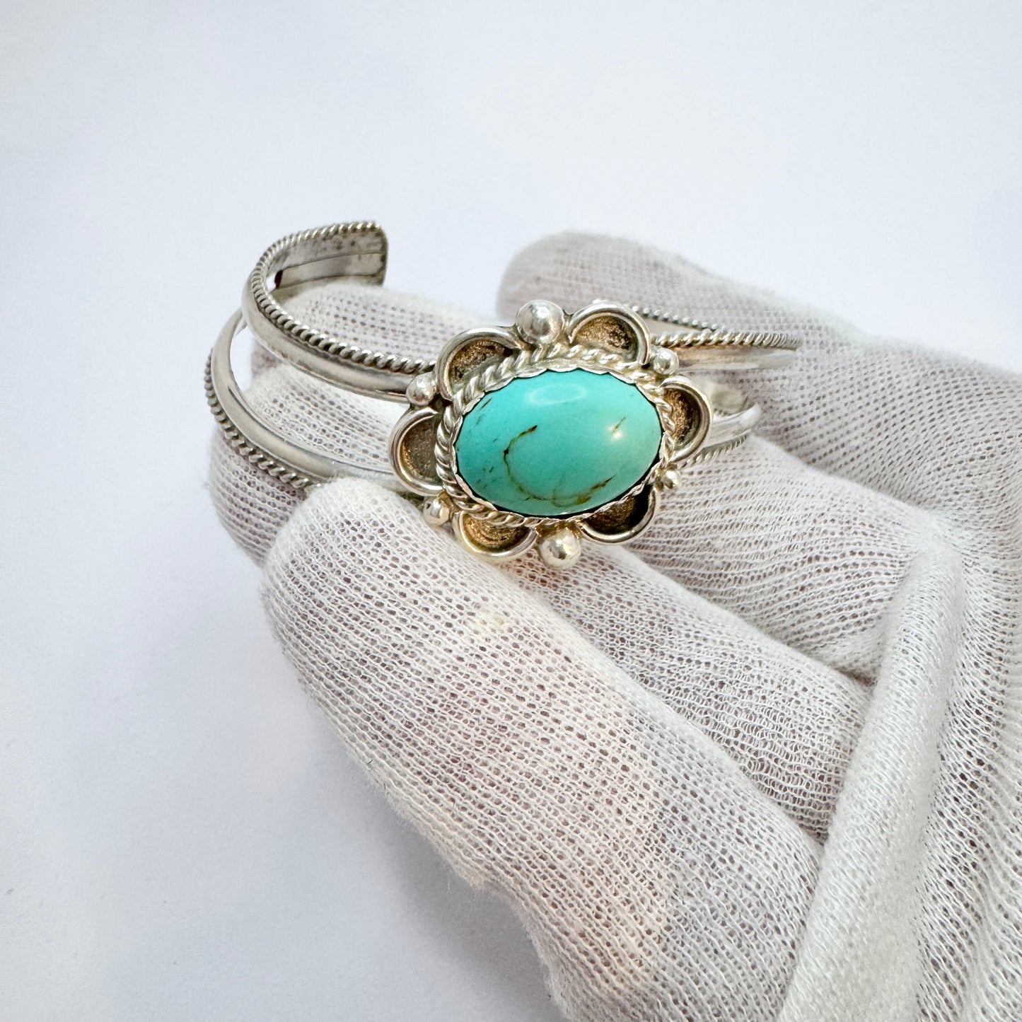 Signed Dooline. Vintge Native American Sterling Silver Turquoise Cuff Bracelet.