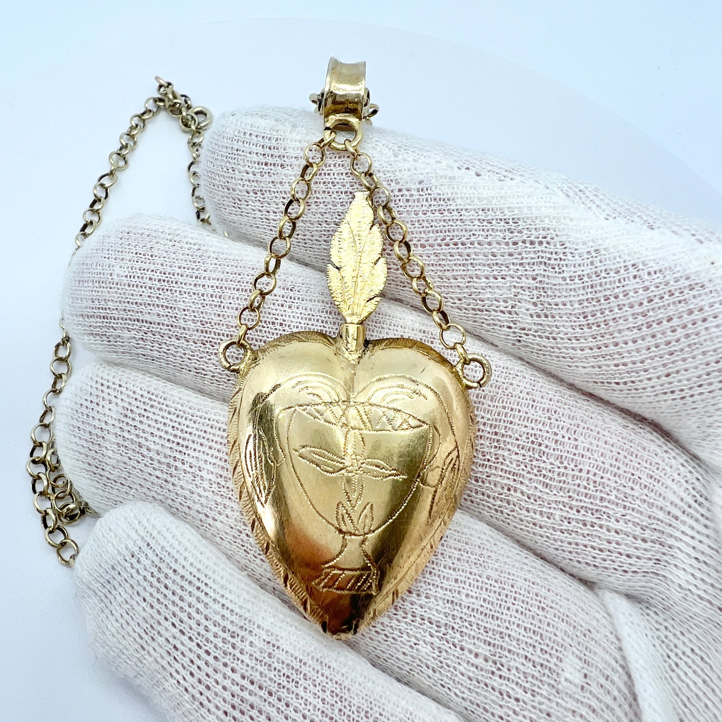 A Ahnstom, Sweden 1840s. Antique Solid Silver Sacred Flaming Heart Pendant Necklace.