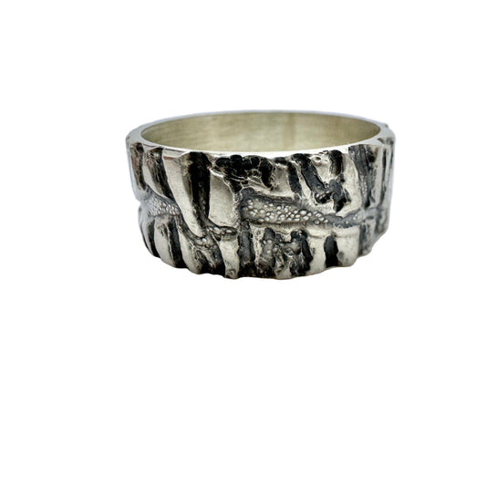Finland 1976. Vintage Modernist Solid Silver Unisex Ring.