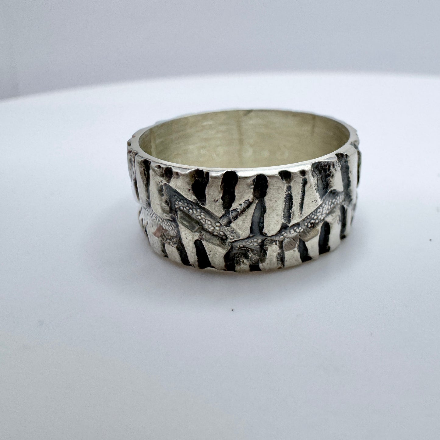 Finland 1976. Vintage Modernist Solid Silver Unisex Ring.