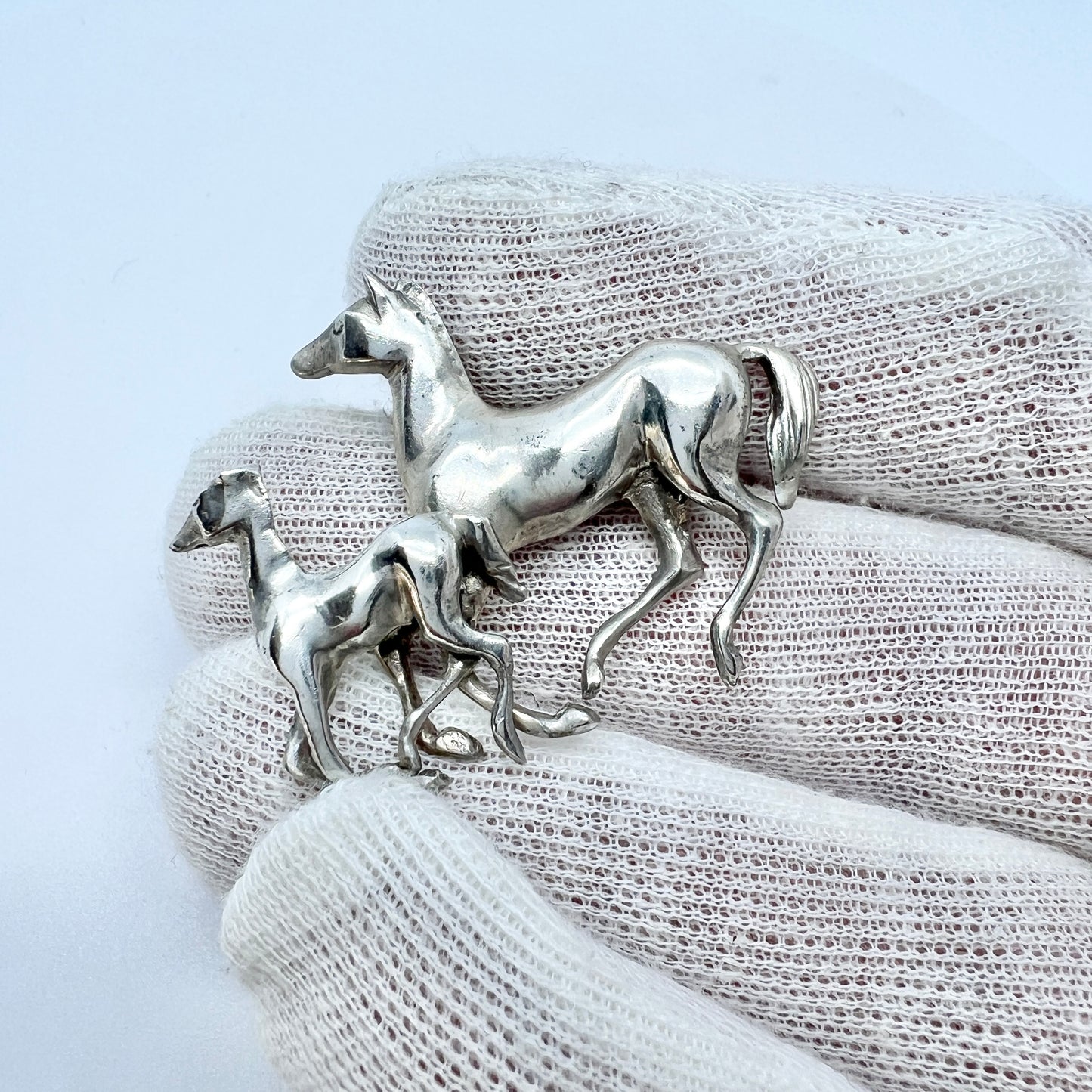 Hugo Ahlin, Sweden year 1950 Vintage Horses Sterling Silver Brooch.