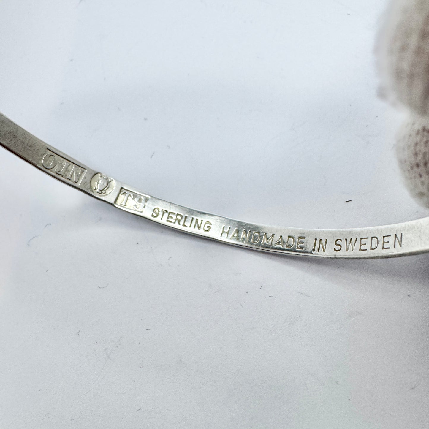 Owe Johansson, Sweden 1969. Vintage Sterling Silver Bangle Bracelet.