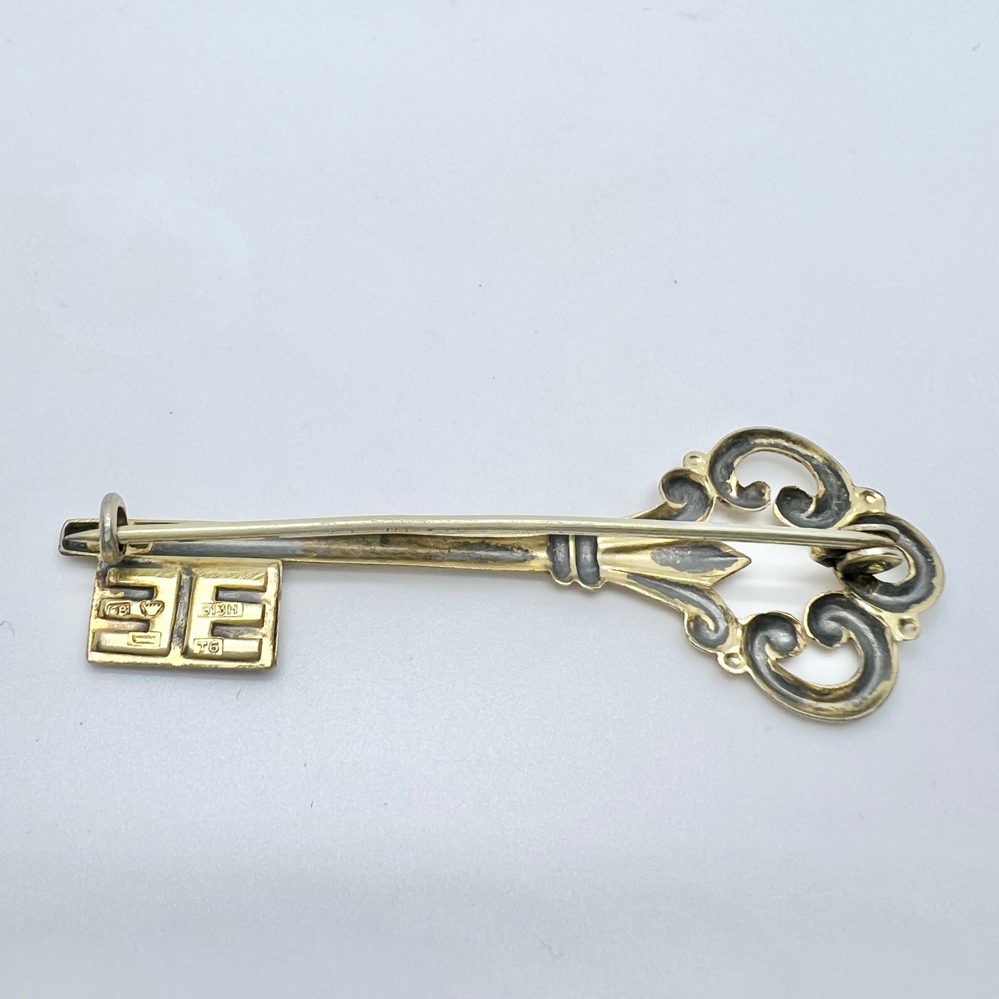 Georg Buchert, Finland 1948 Vintage Solid Silver Key Brooch.