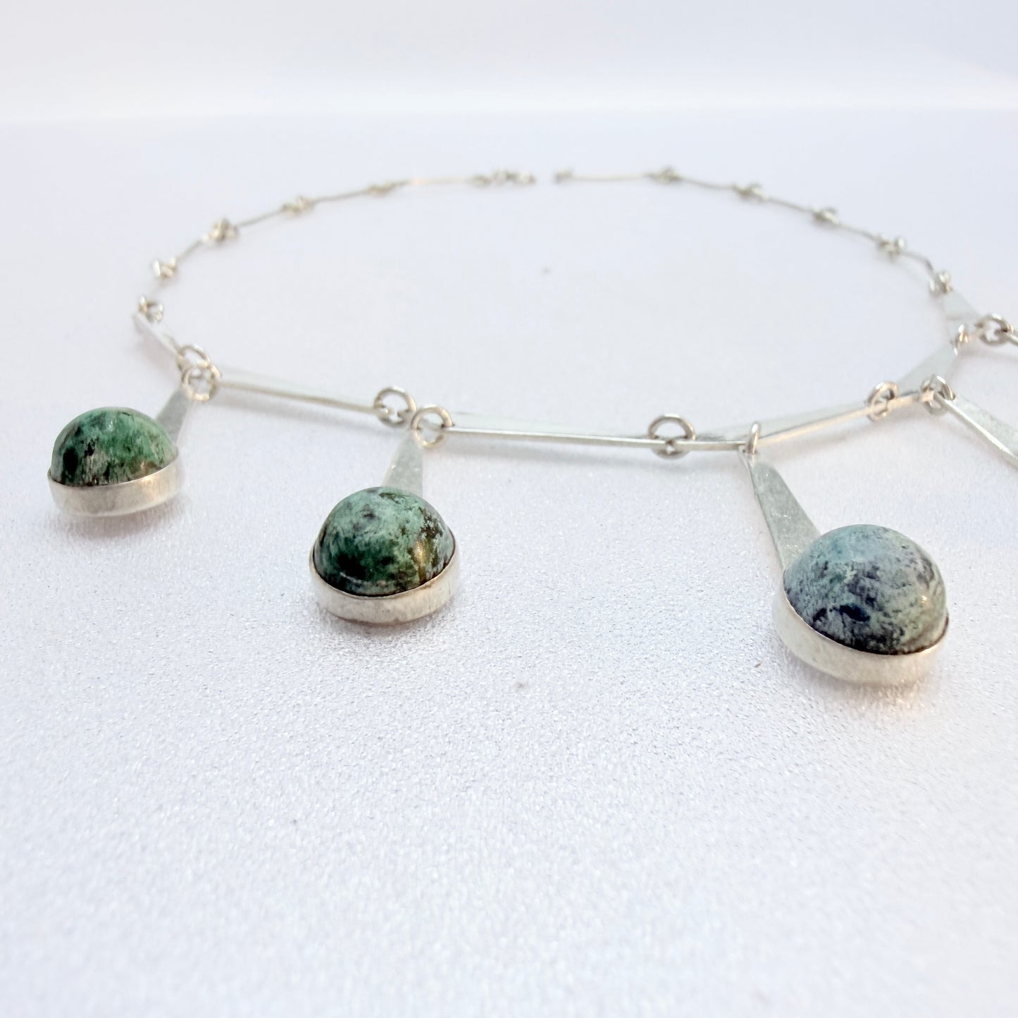 Vintage Sterling Silver Eilat Stone Pendants Necklace.