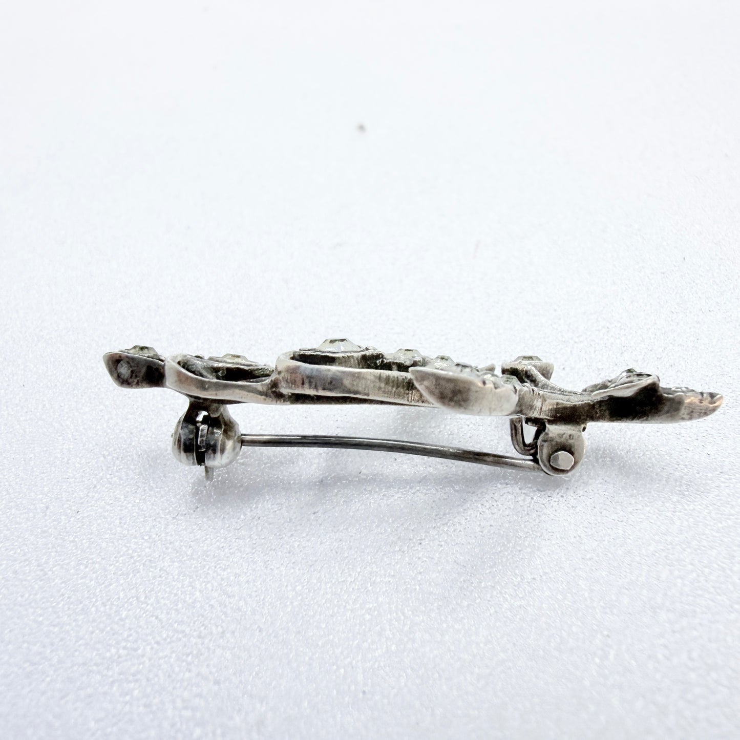 Vintage 1940s. Solid Silver Paste Flower Brooch.