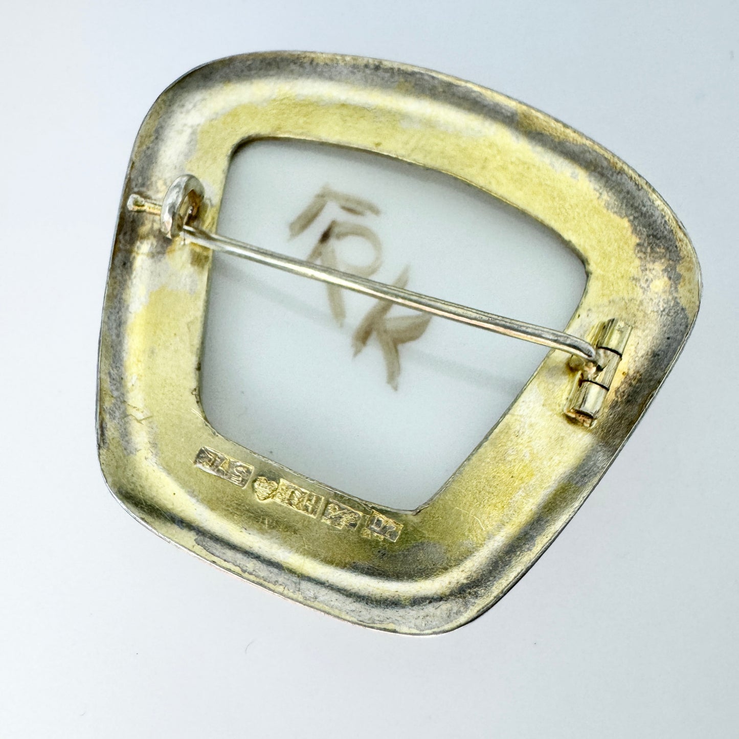 Veljekset Salonen, Finland 1957. Vintage Solid Silver Painted Porcelain Floral Brooch