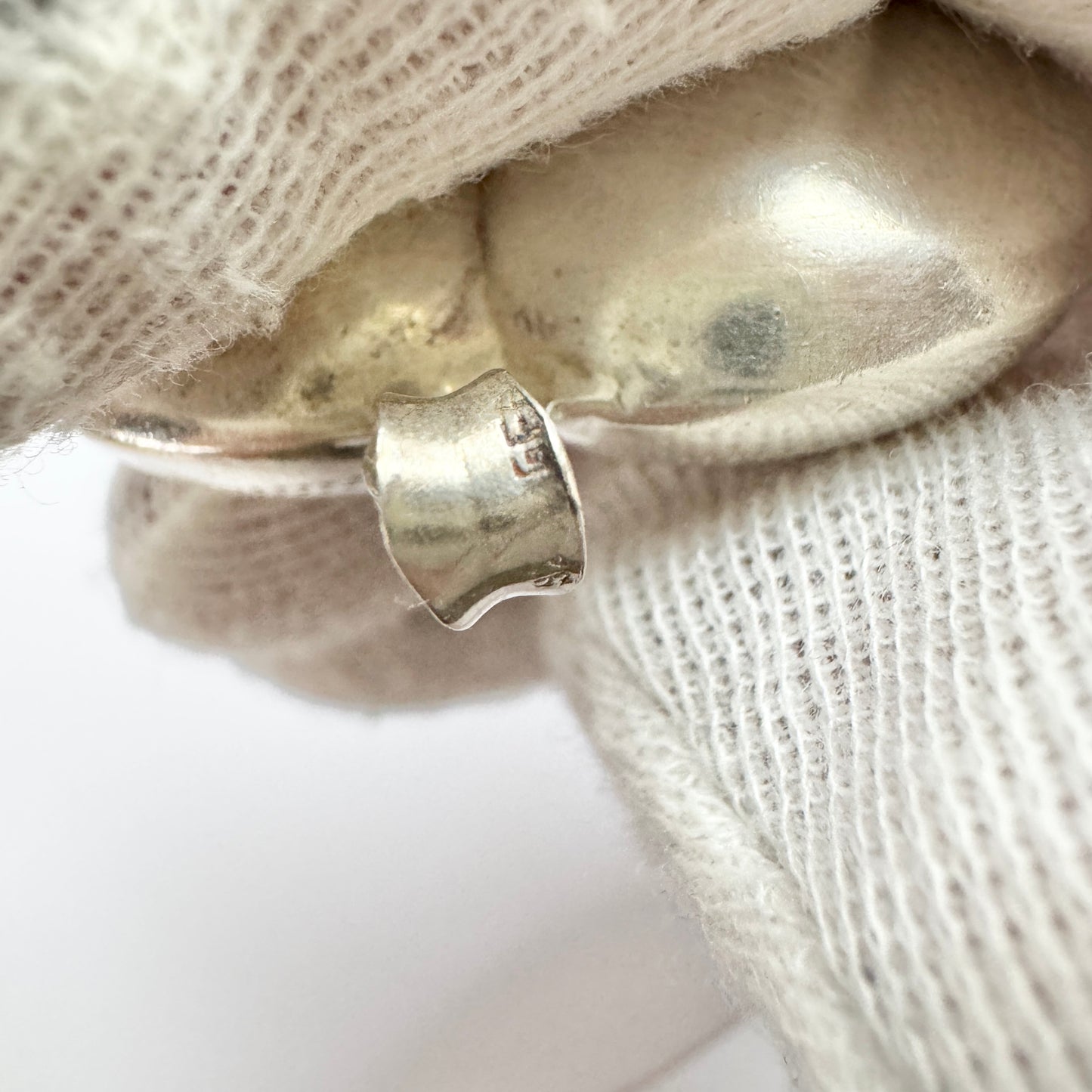 Large Vintage Sterling Silver Puffy Heart Pendant.