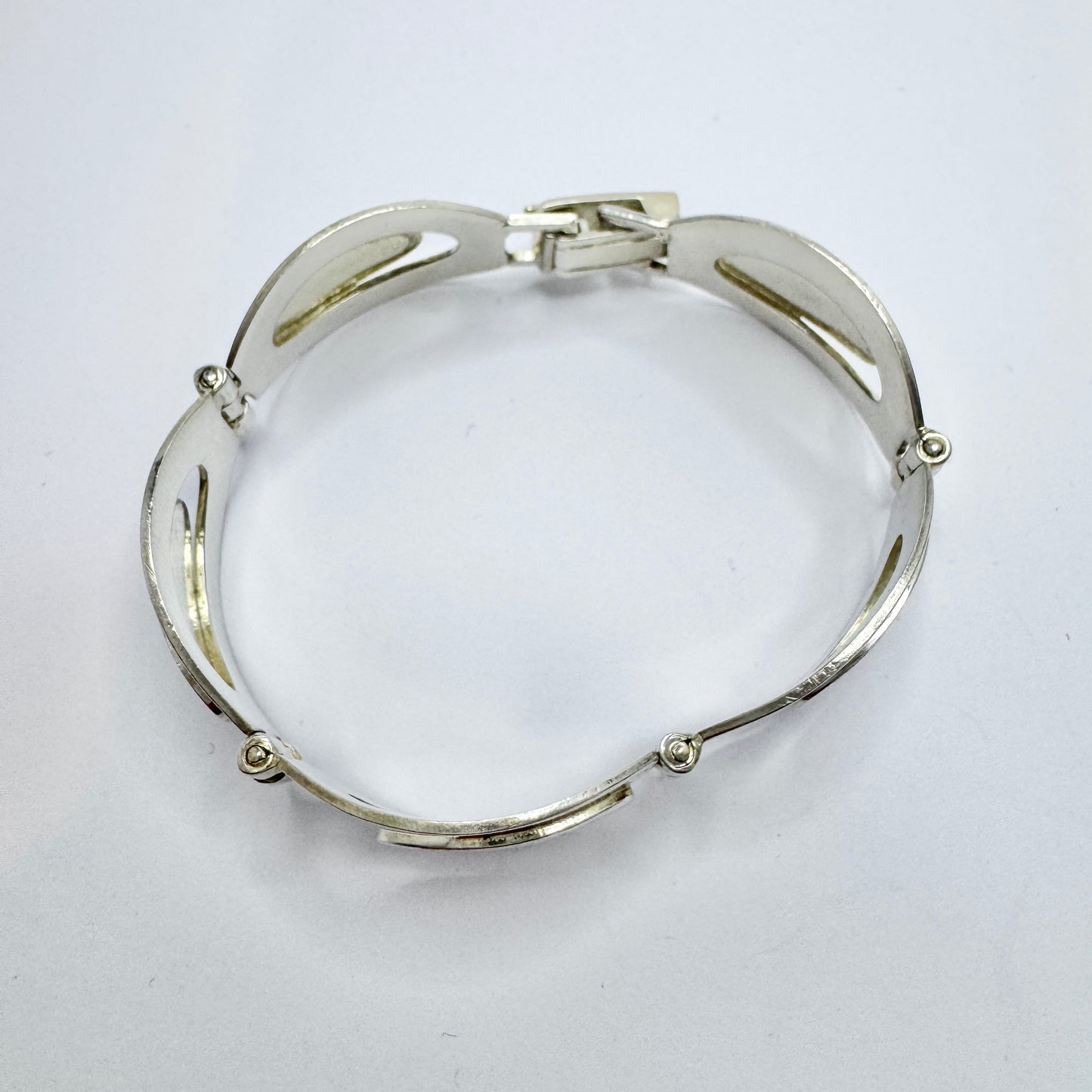 Vintage ca 1960 Solid Silver Bracelet.