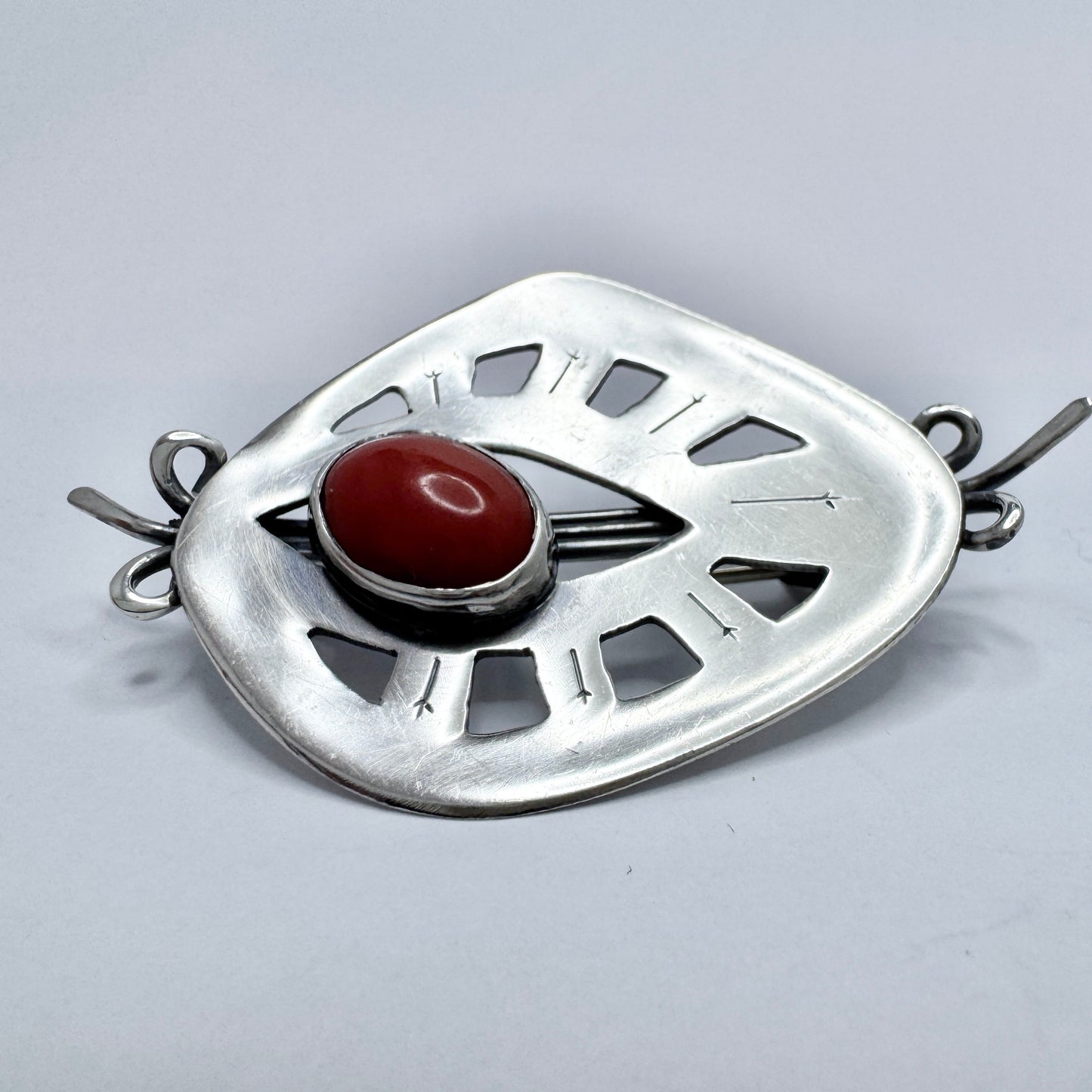 Röijersten & Cederwall, Sweden 1954. Vintage Stelring Silver Red Agate Brooch.
