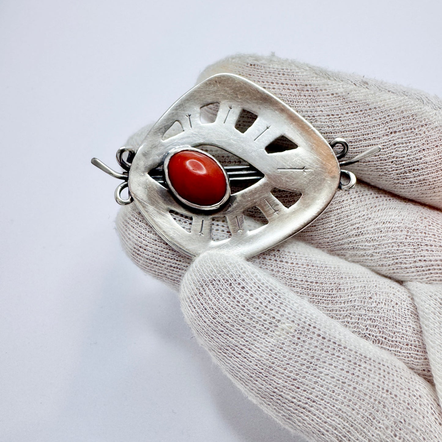 Röijersten & Cederwall, Sweden 1954. Vintage Stelring Silver Red Agate Brooch.