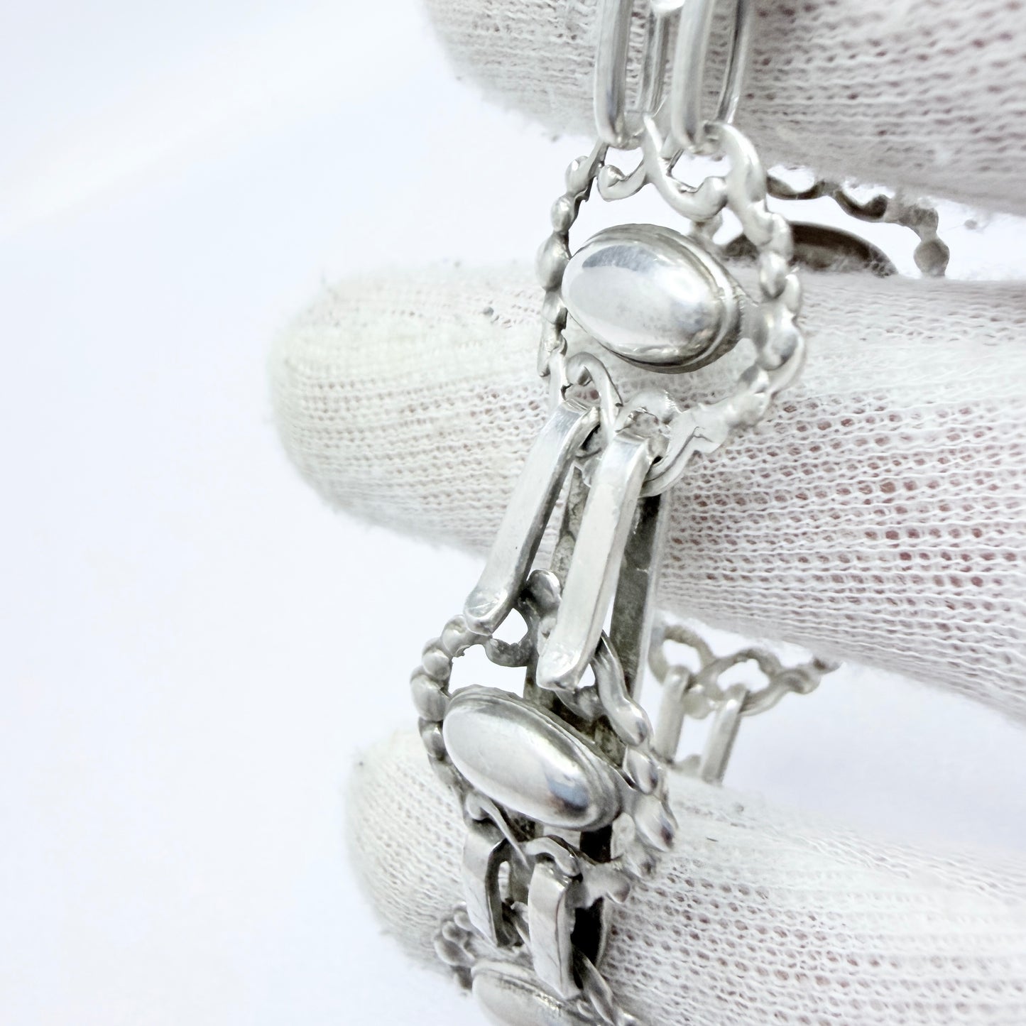 Malmö, Sweden year 1950. Vintage Solid Silver Bracelet.