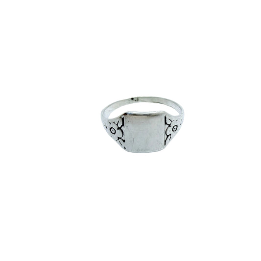 Stockholm, 1953. Vintage Sterling Silver Female Signet Flower Shoulders Ring.