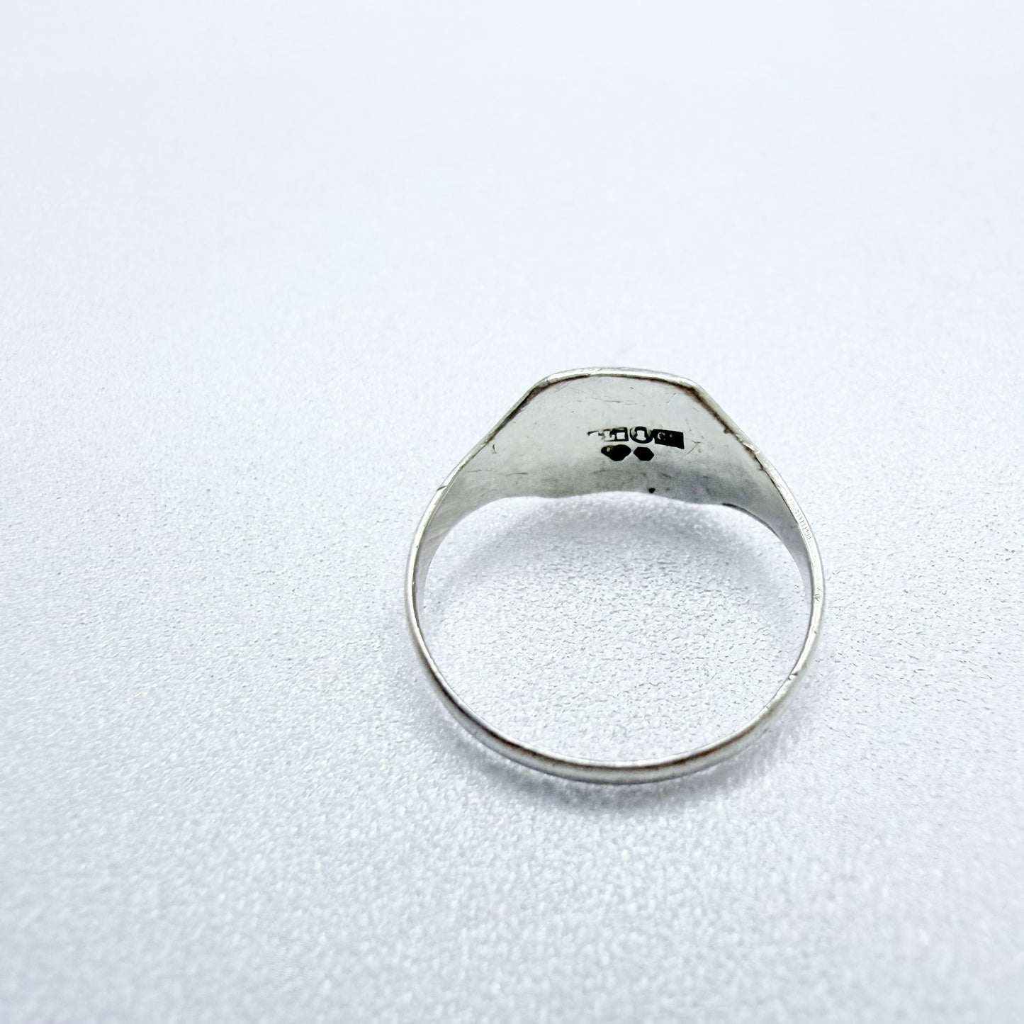 Stockholm, 1953. Vintage Sterling Silver Female Signet Flower Shoulders Ring.