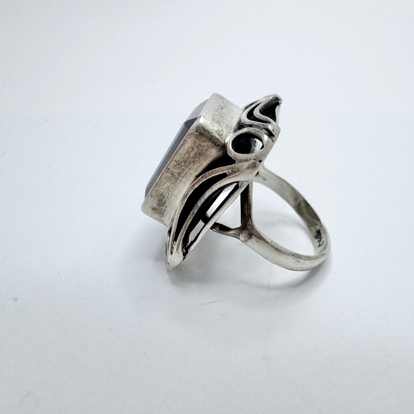 Vintage 1940s. Sterling Silver Smoky Quartz Cocktail Ring.