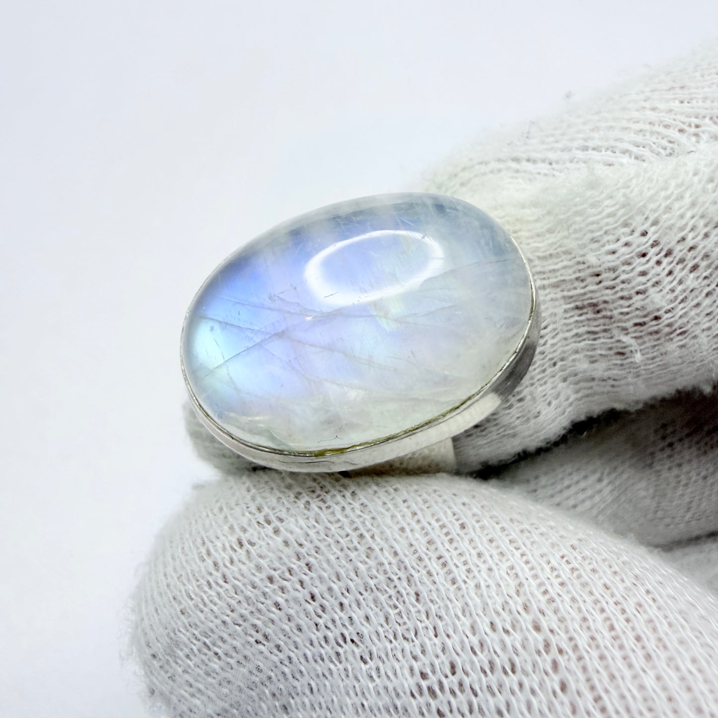 Vintage Sterling Silver Labradorite Ring.